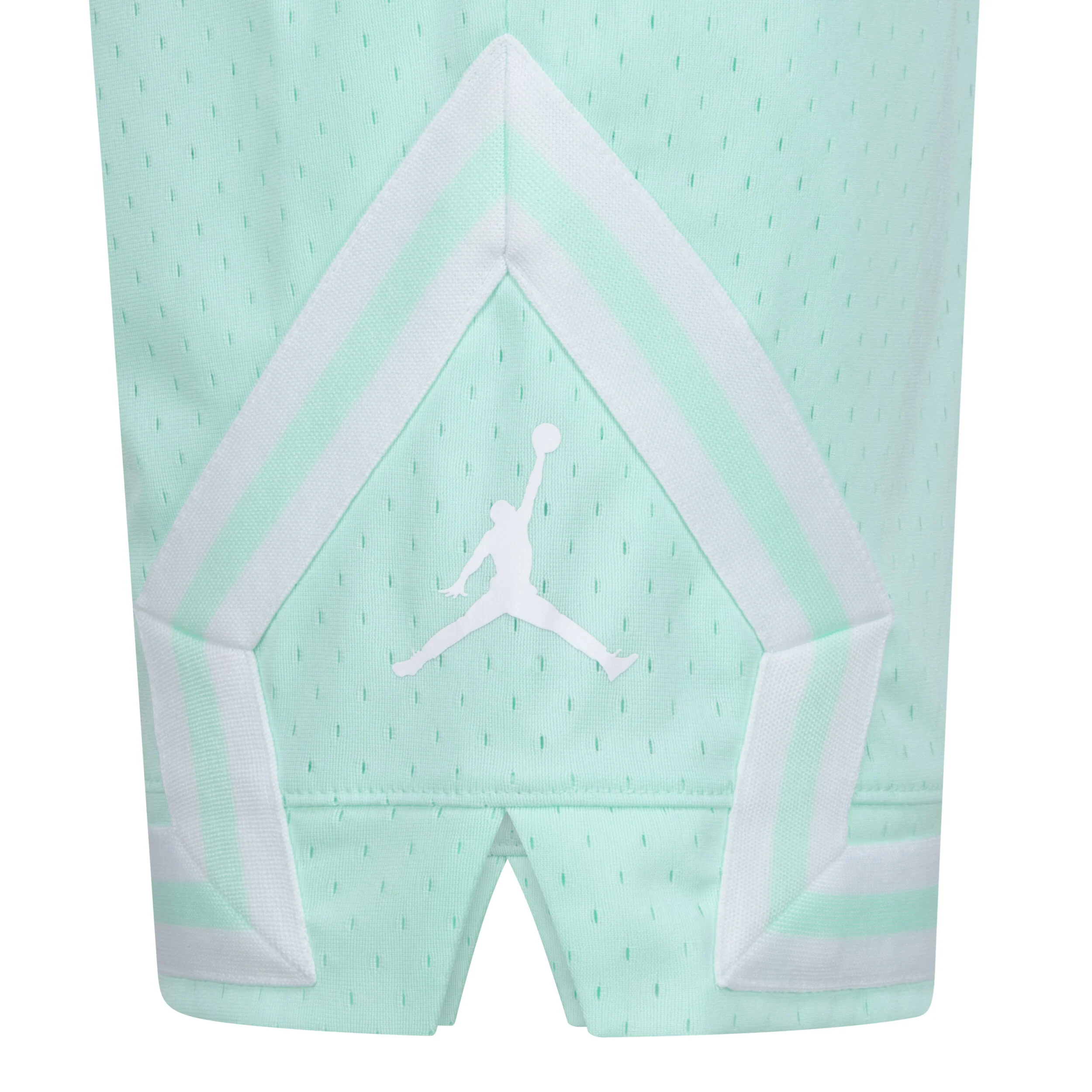 Air Dri-Fit Diamond Shorts (Big Kid) - Image 3