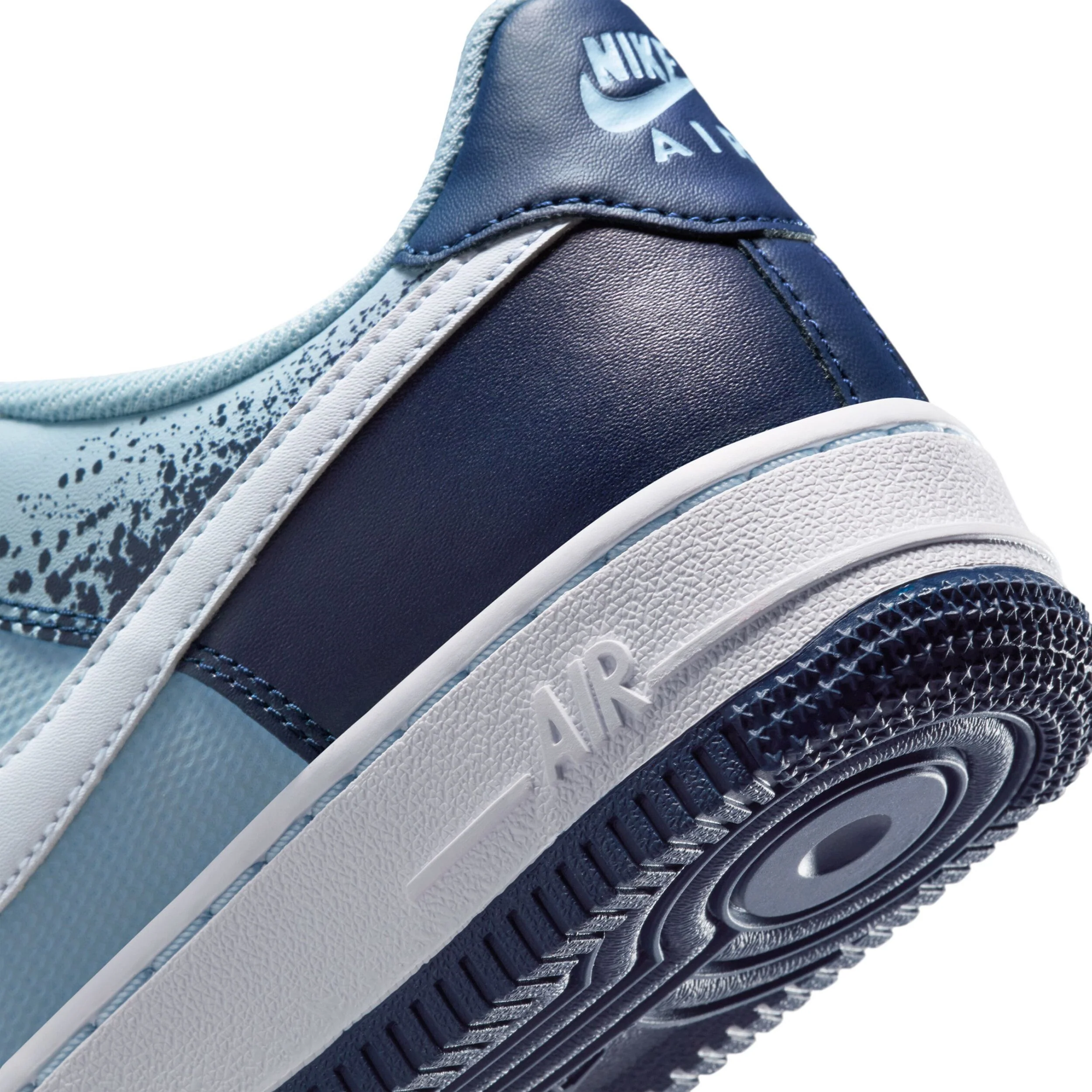 Air Force 1 (Big Kid) - Image 8
