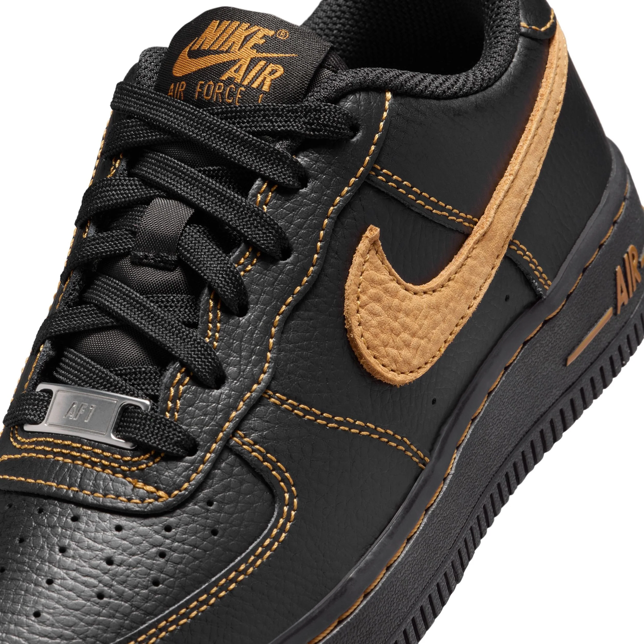Air Force 1 Le (Big Kid) - Image 7
