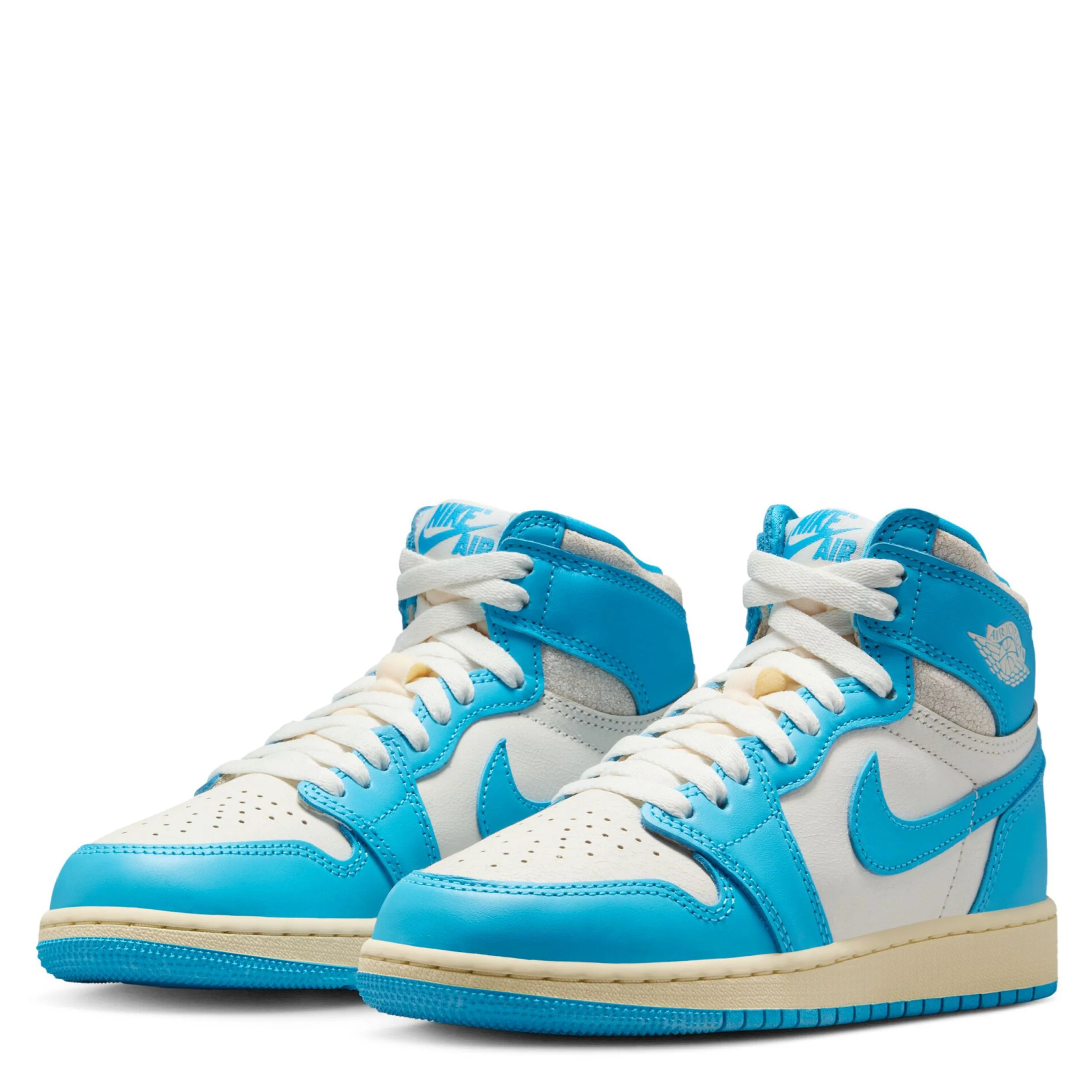 Air Jordan 1 High Og (Big Kid) - Image 3
