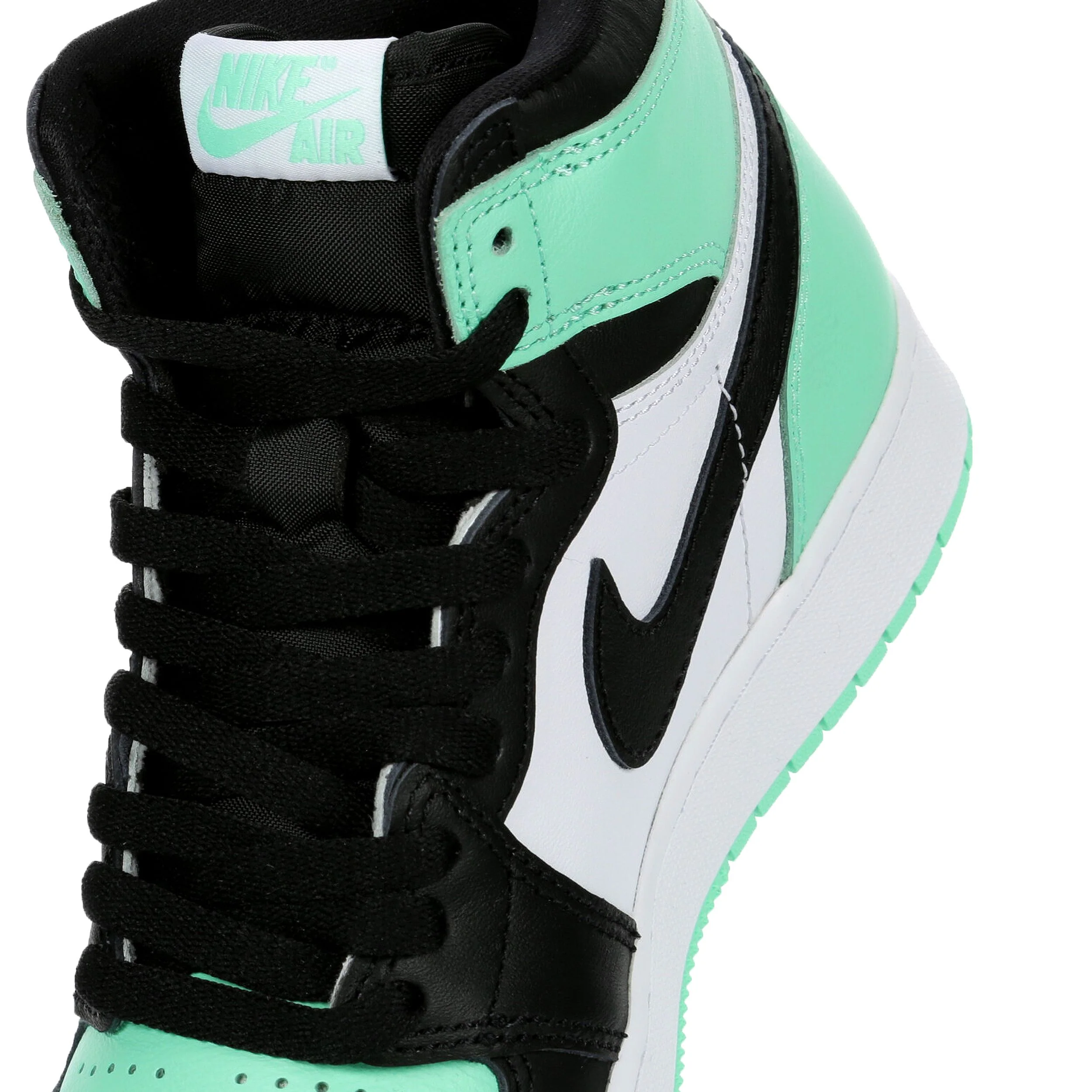 Air Jordan 1 High Og (Big Kid) - Image 8