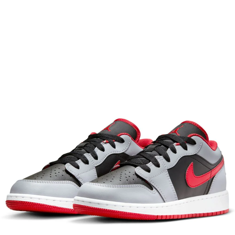 Air Jordan 1 Low (Big Kid) - Image 2