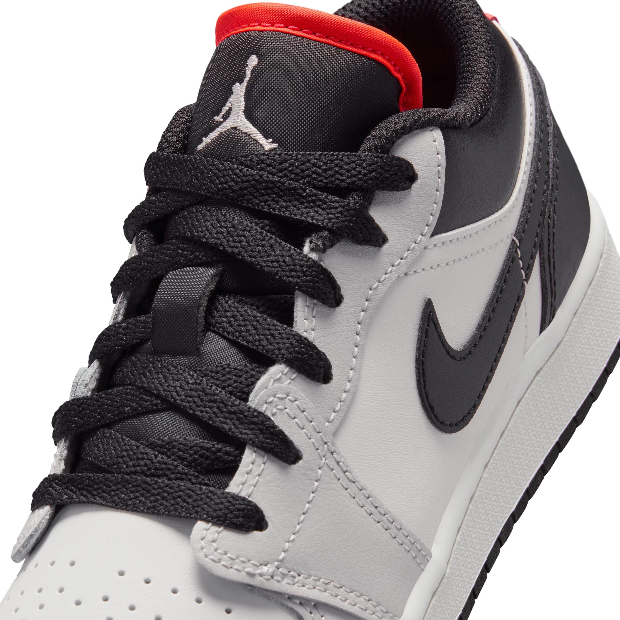 Air Jordan 1 Low (Big Kid) - Image 7