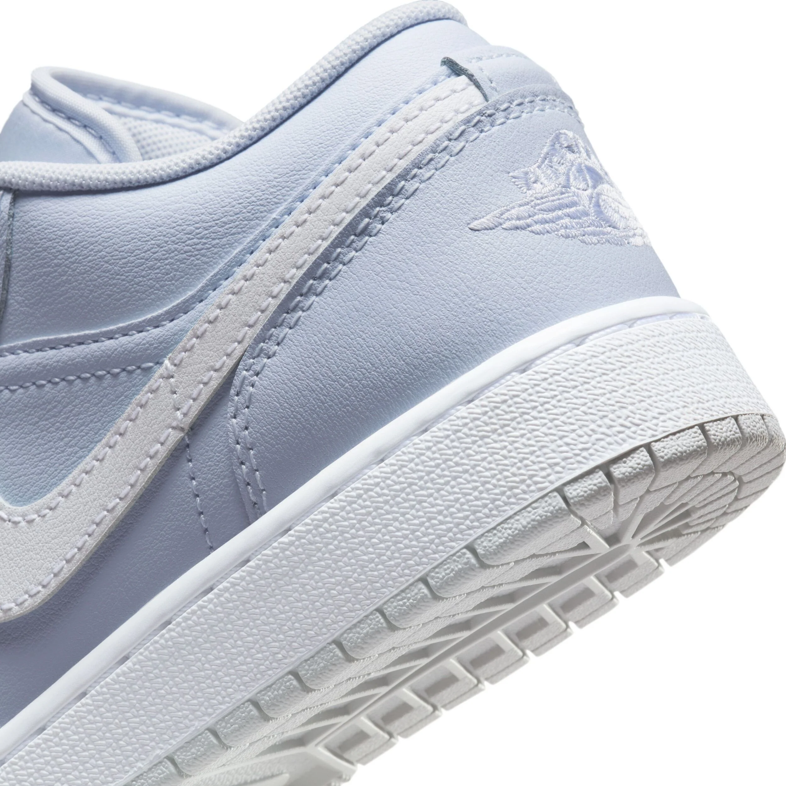 Air Jordan 1 Low (Big Kid) - Image 8