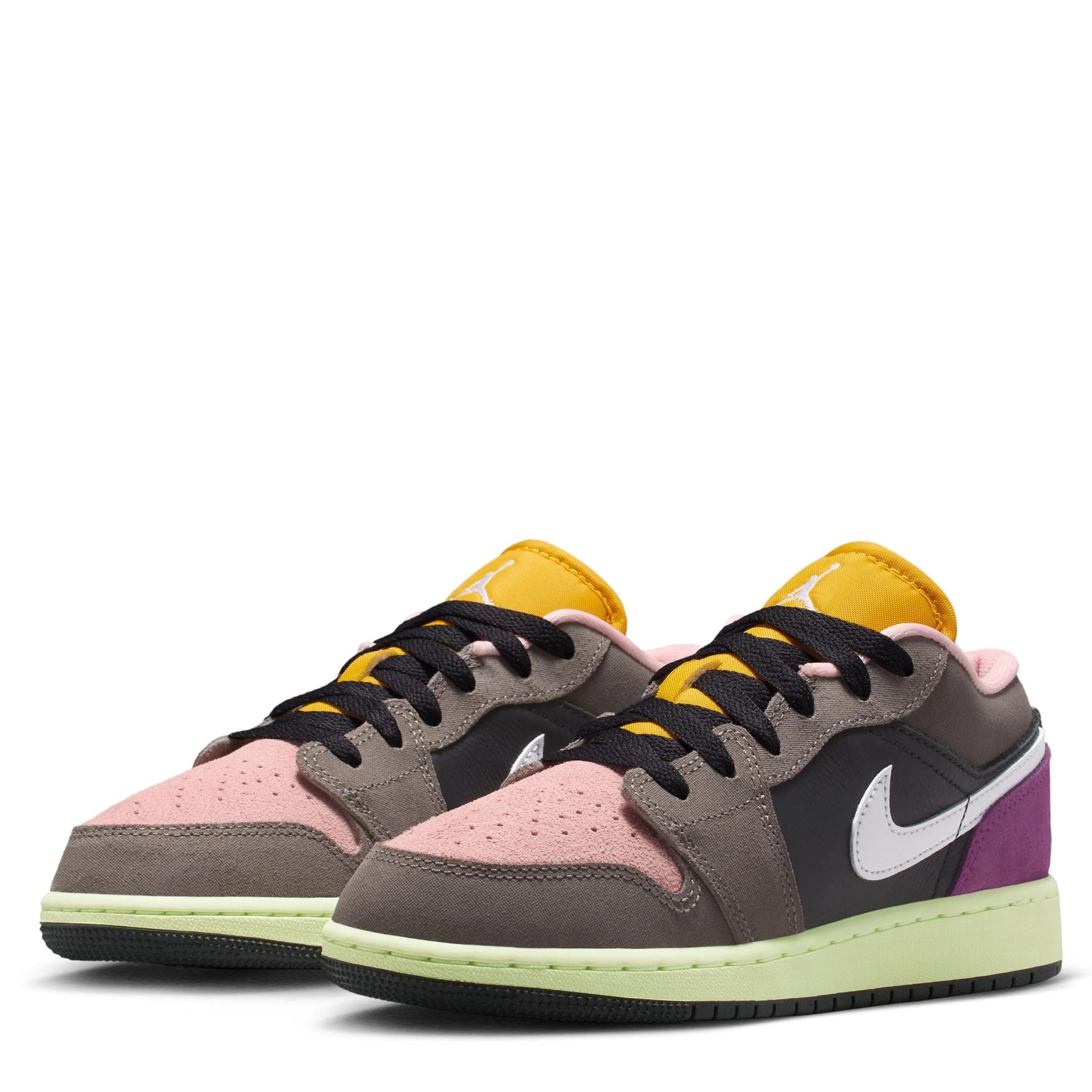 Air Jordan 1 Low (Big Kid) - Image 3