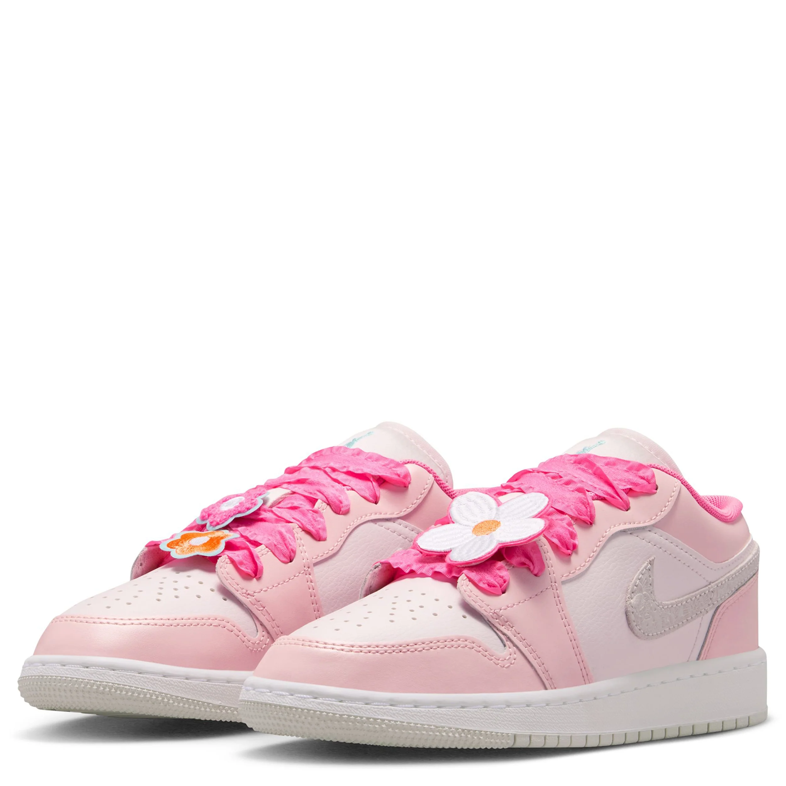 Air Jordan 1 Low (Big Kid) - Image 3