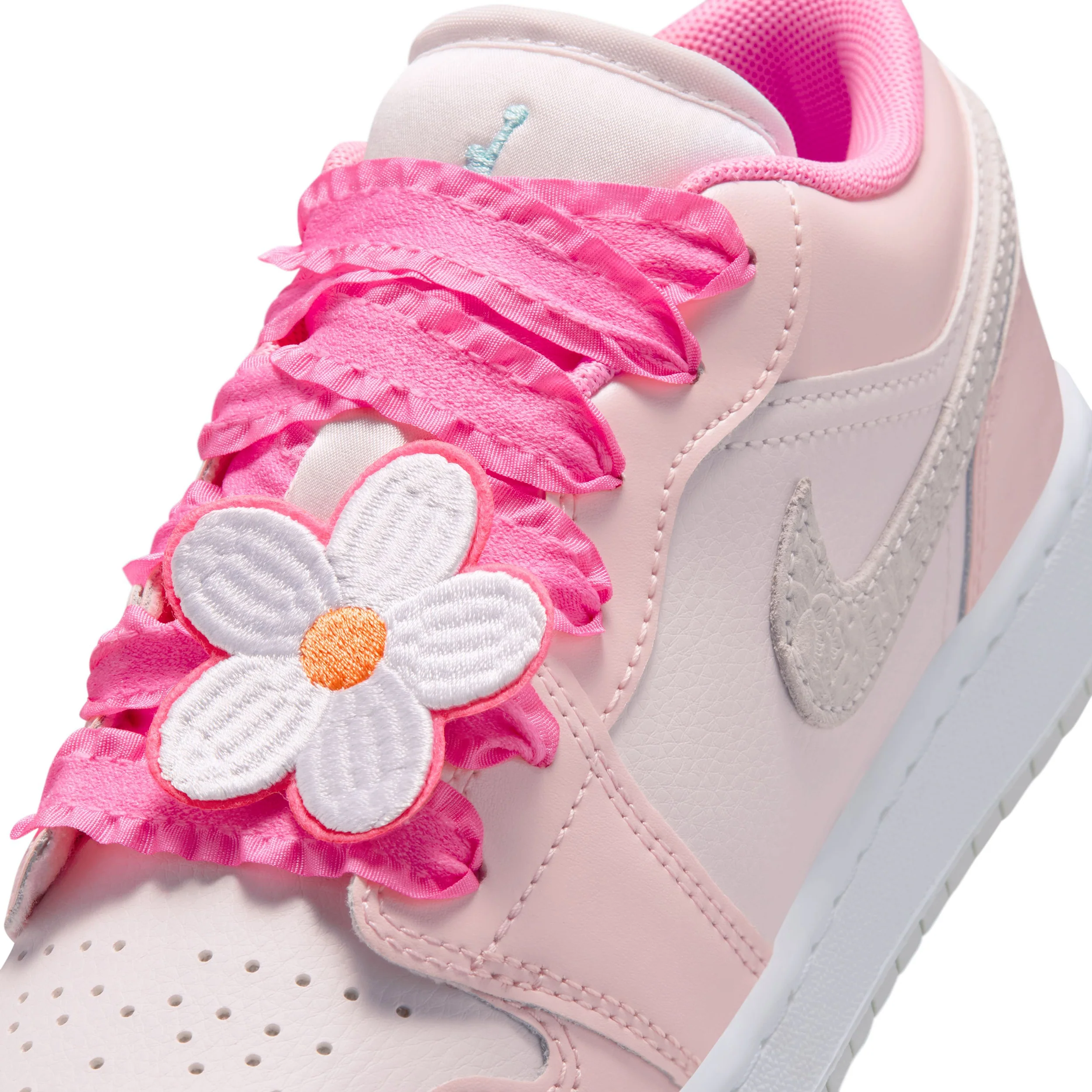 Air Jordan 1 Low (Big Kid) - Image 7