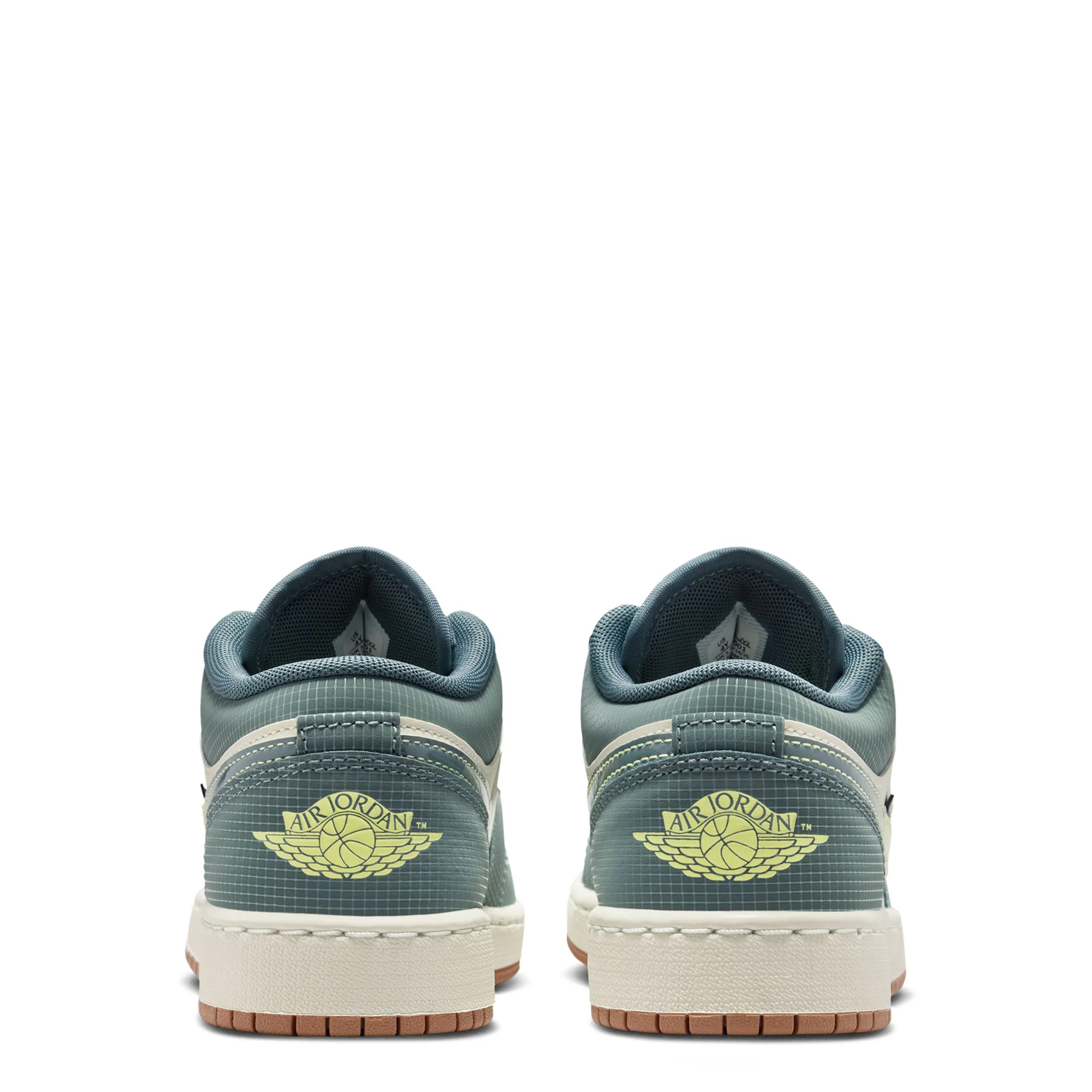 Air Jordan 1 Low (Big Kid) - Image 4