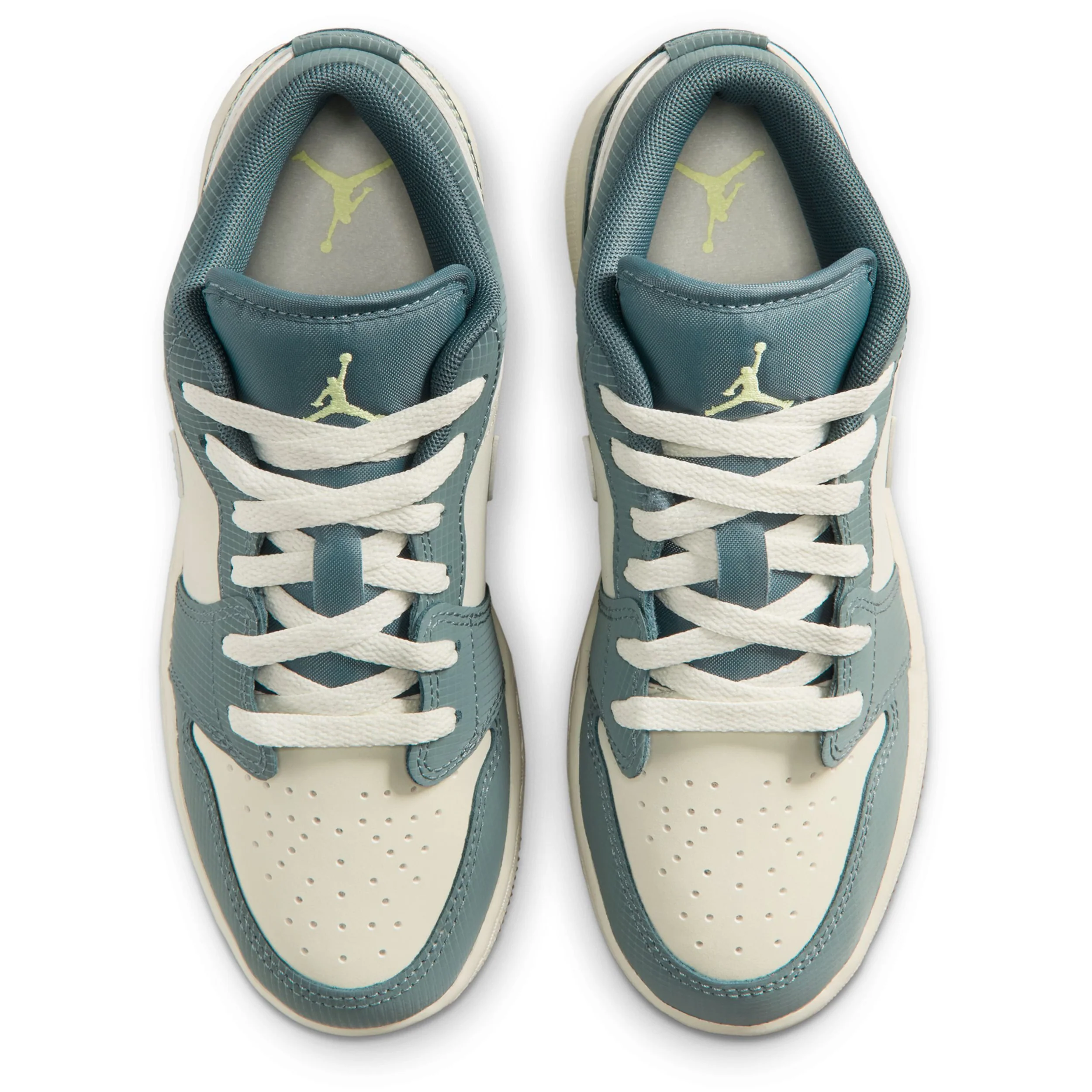 Air Jordan 1 Low (Big Kid) - Image 5