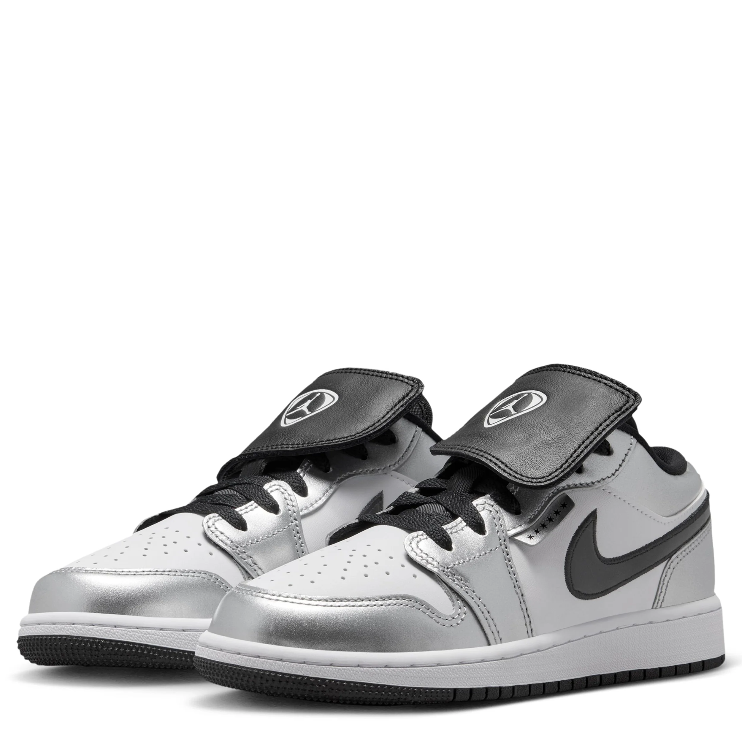 Air Jordan 1 Low (Big Kid) - Image 3