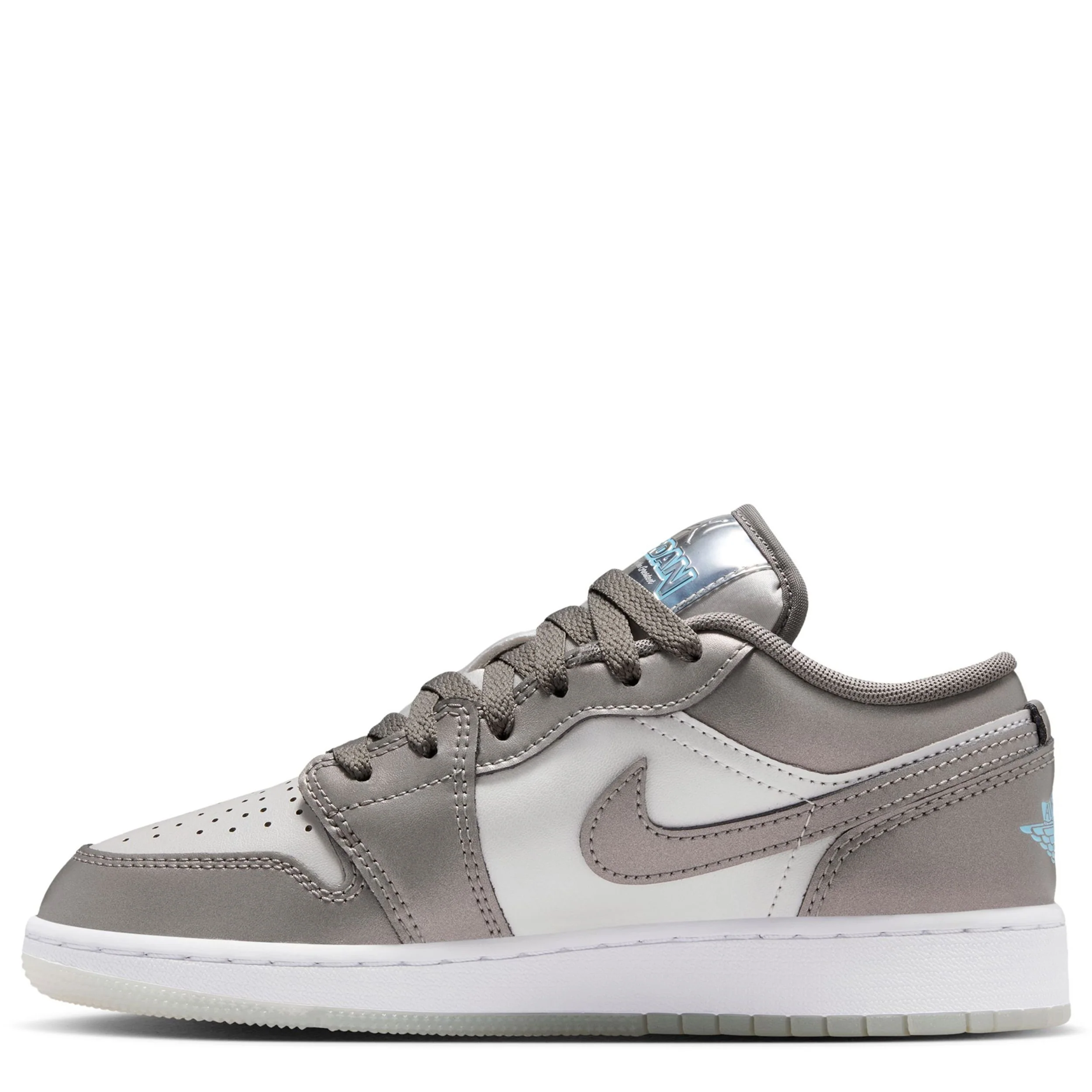Air Jordan 1 Low Og (Big Kid) - Image 2