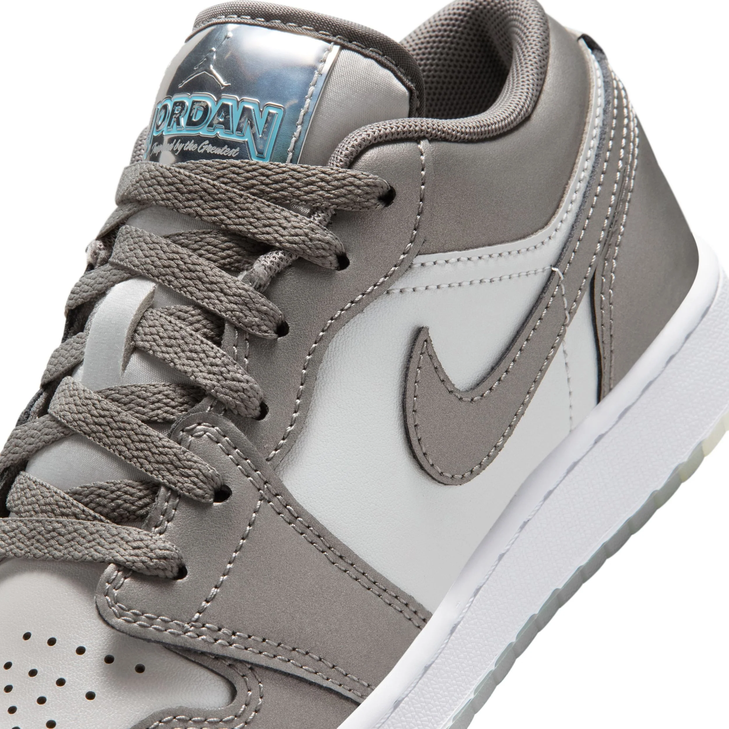 Air Jordan 1 Low Og (Big Kid) - Image 7