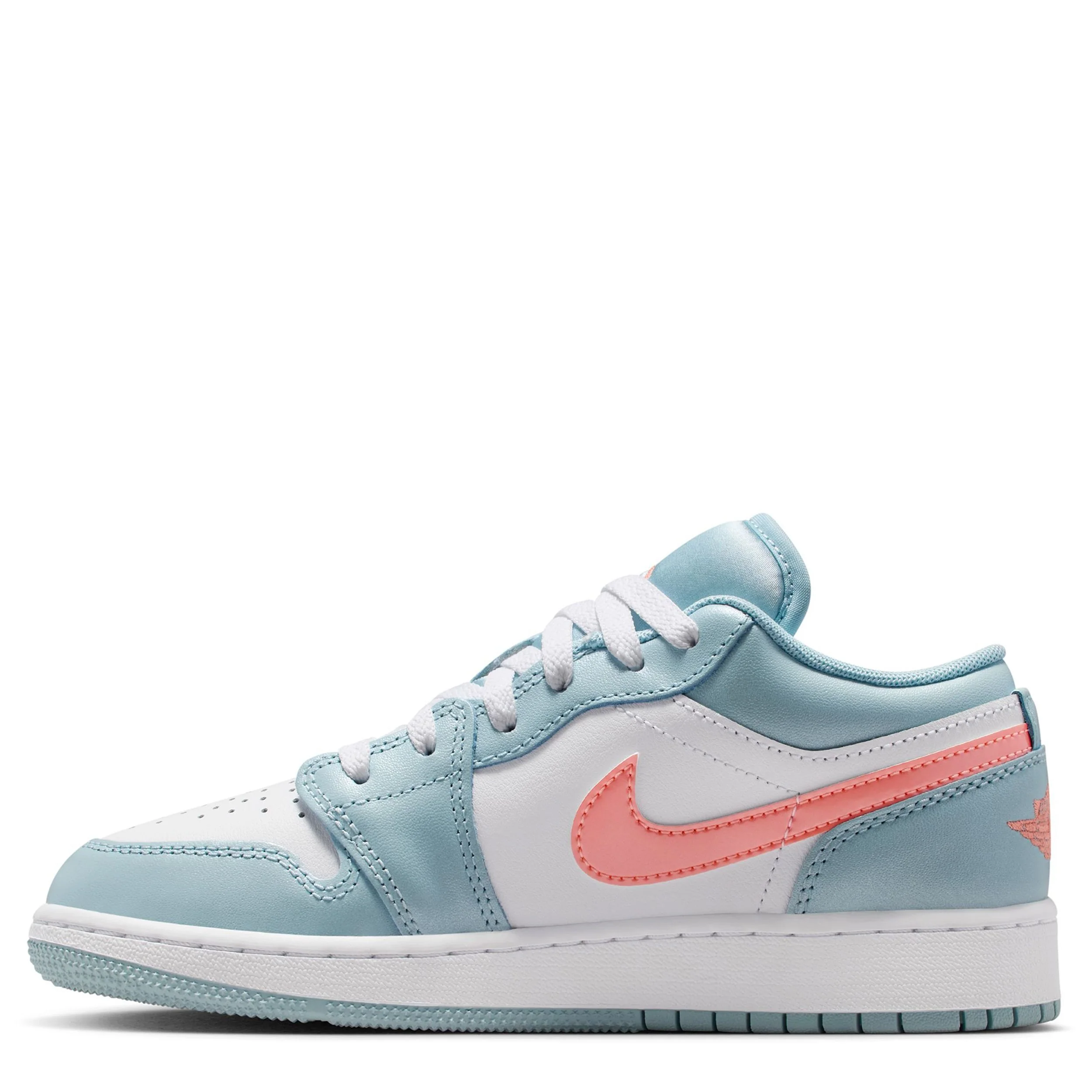 Air Jordan 1 Low Og (Big Kid) - Image 2
