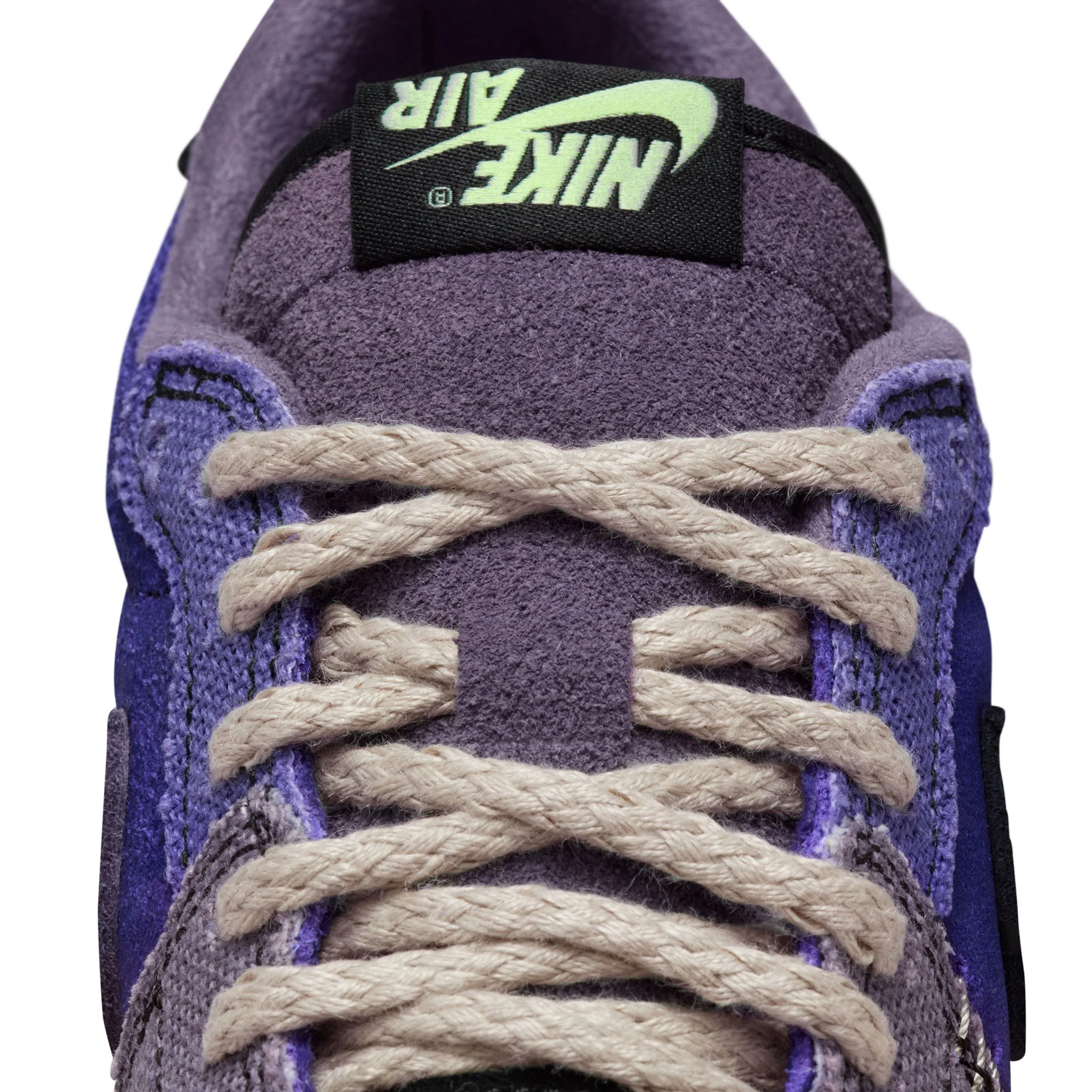 Air Jordan 1 Low Og (Big Kid) - Image 9