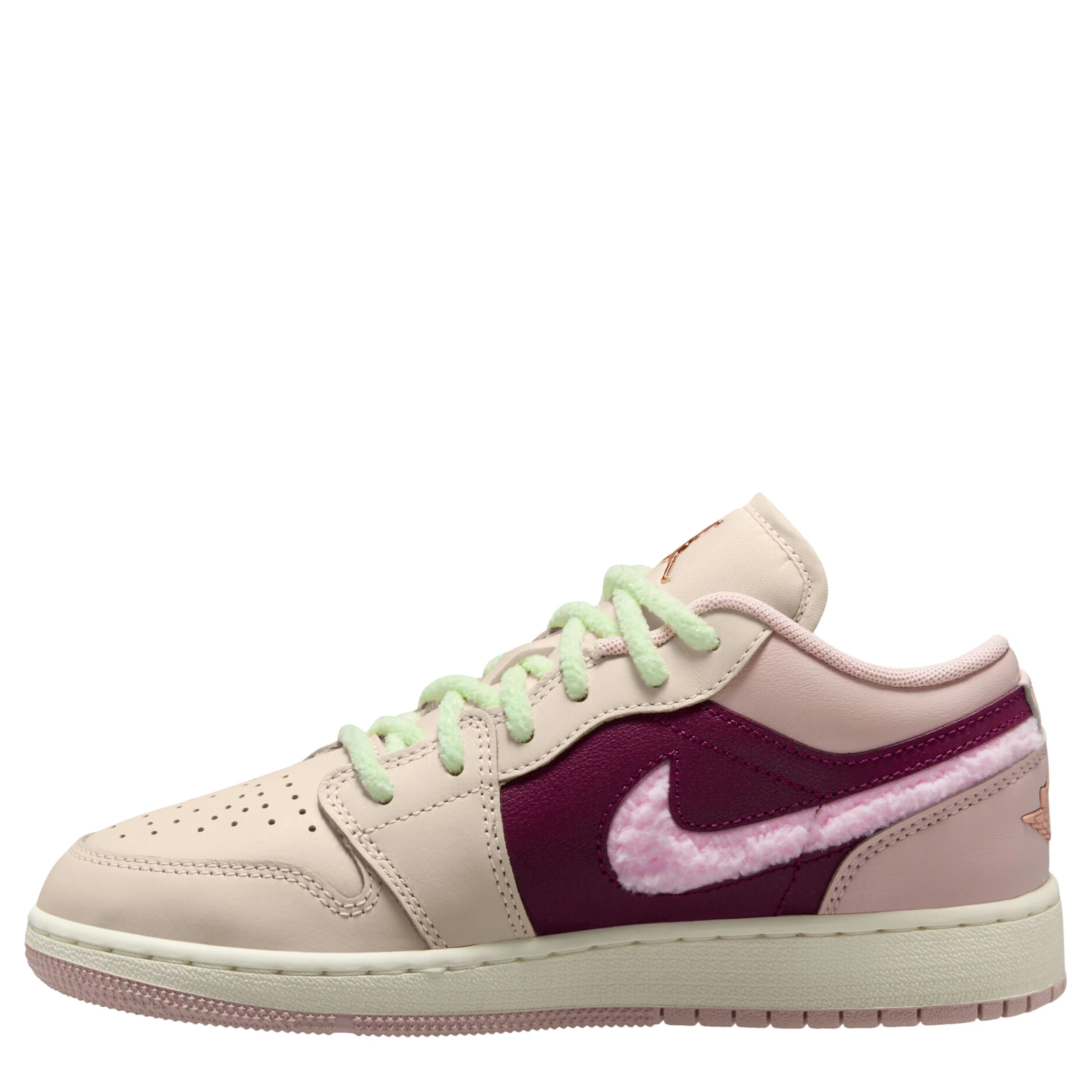Air Jordan 1 Low Se (Big Kid) - Image 2