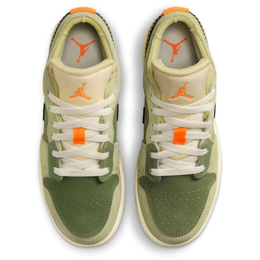 Air Jordan 1 Low Se Craft (Big Kid) - Image 5