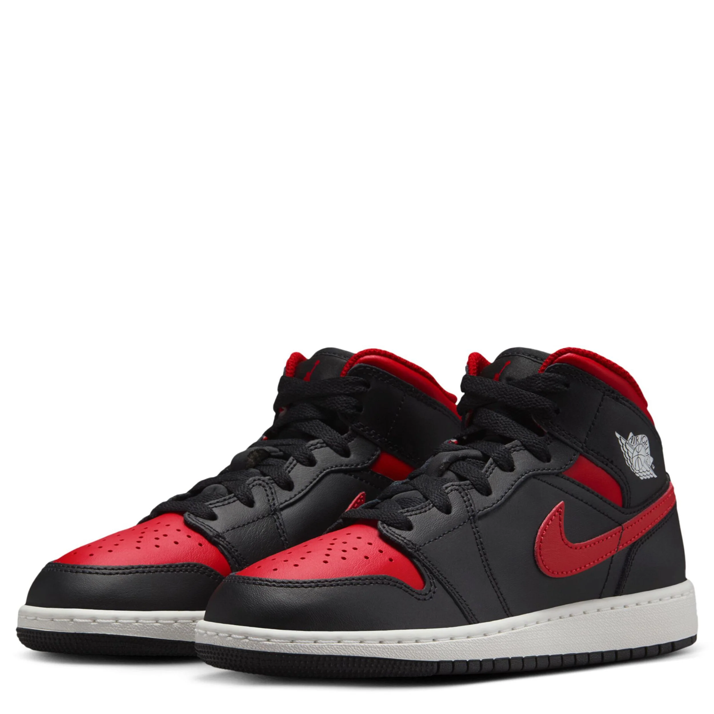 Air Jordan 1 Mid (Big Kid) - Image 3