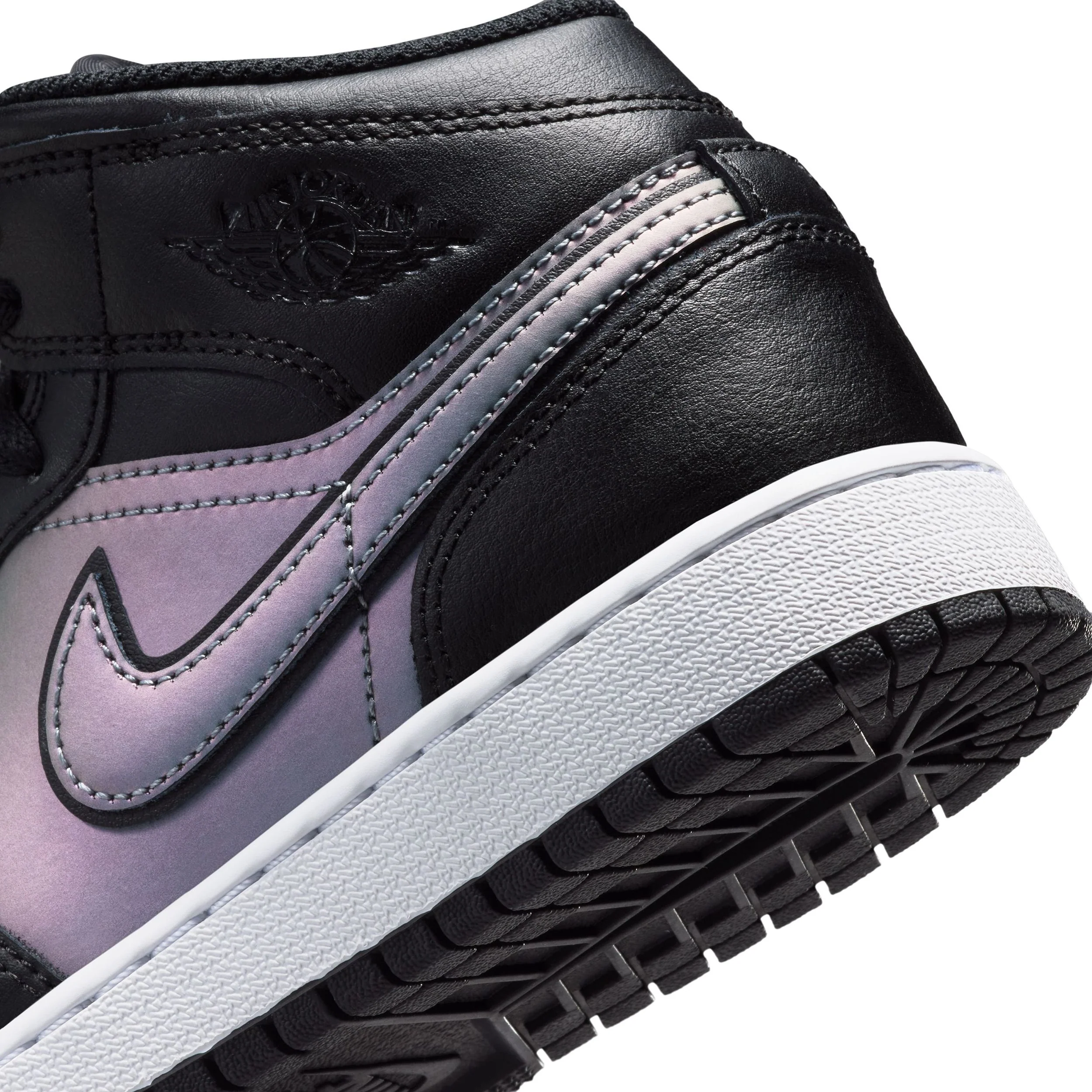 Air Jordan 1 Mid (Big Kid) - Image 8