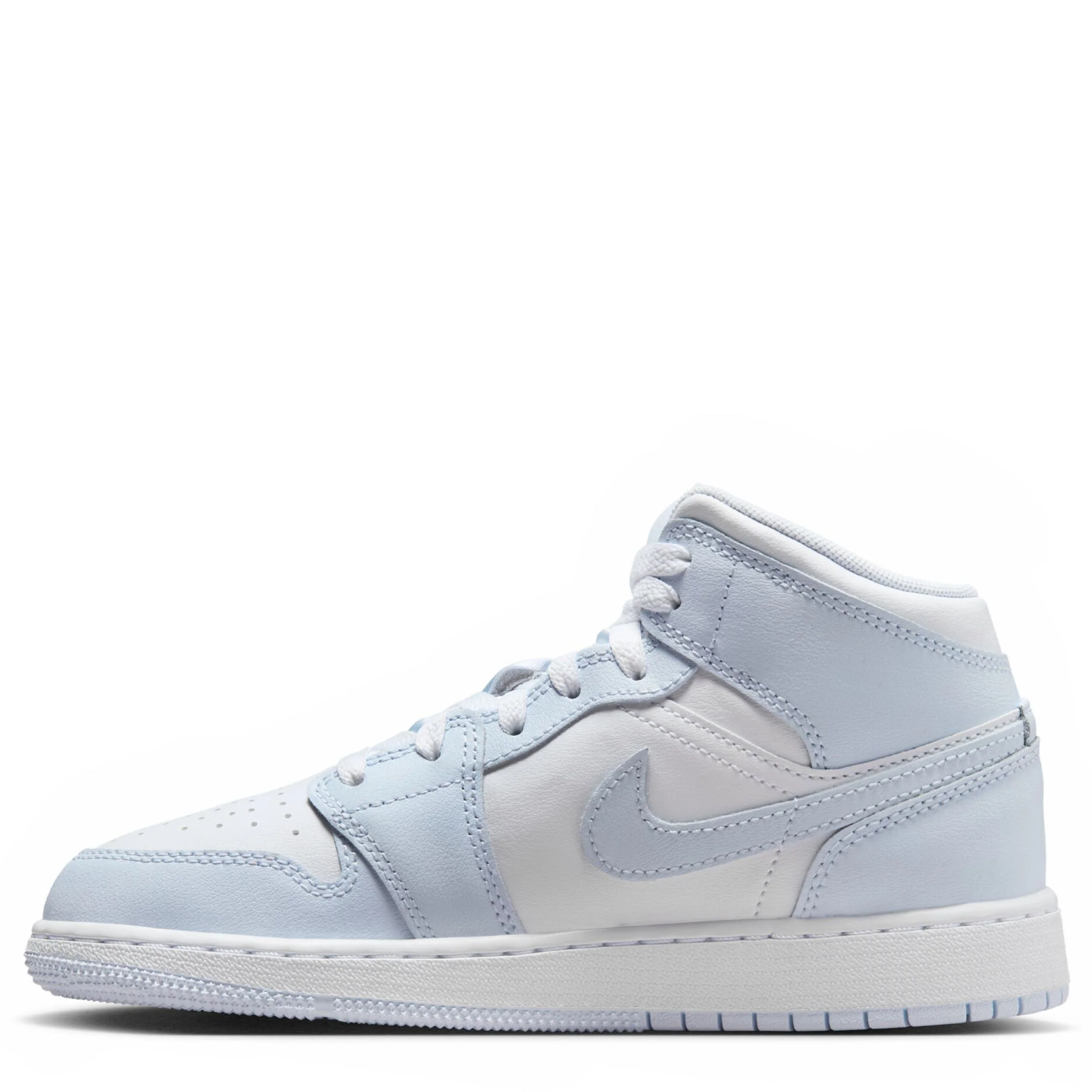 Air Jordan 1 Mid (Big Kid) - Image 2