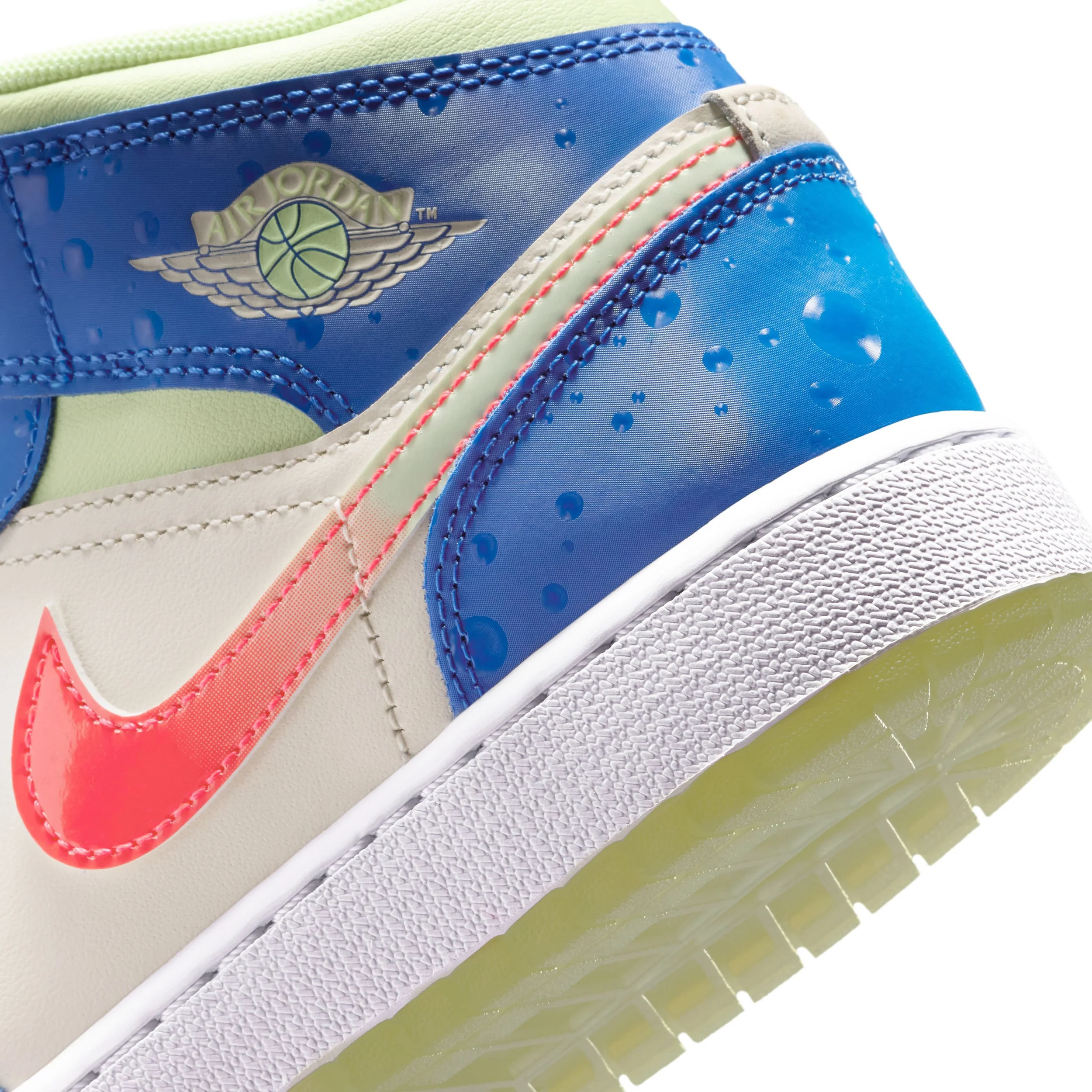 Air Jordan 1 Mid (Big Kid) - Image 8