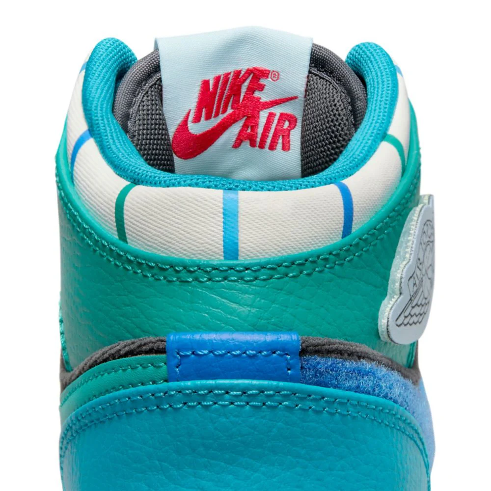 Air Jordan 1 Mid (Big Kid) - Image 13