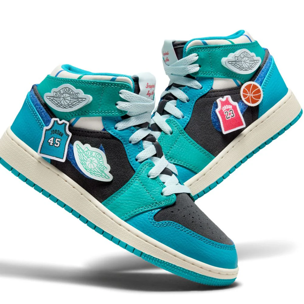 Air Jordan 1 Mid (Big Kid) - Image 7