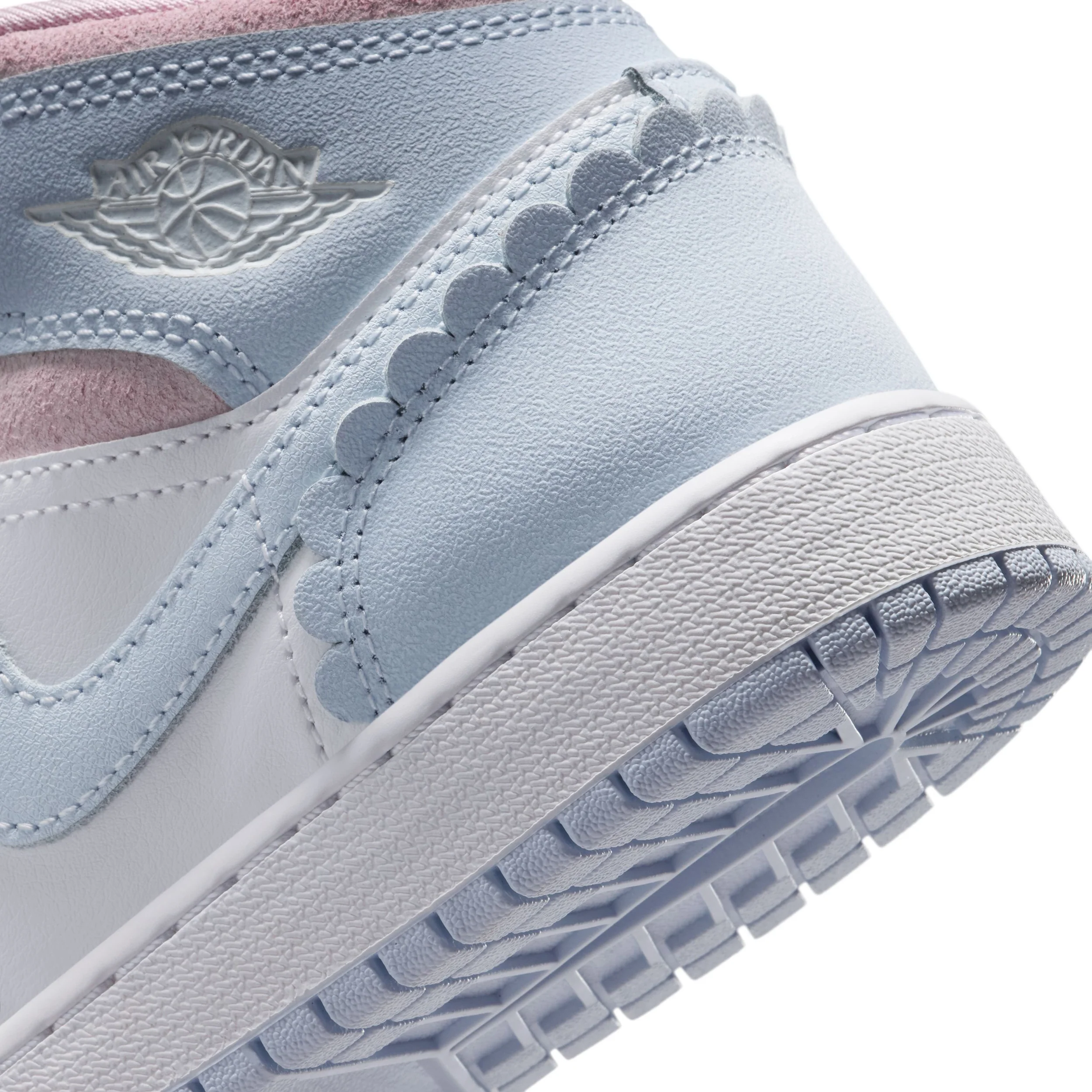 Air Jordan 1 Mid (Big Kid) - Image 8