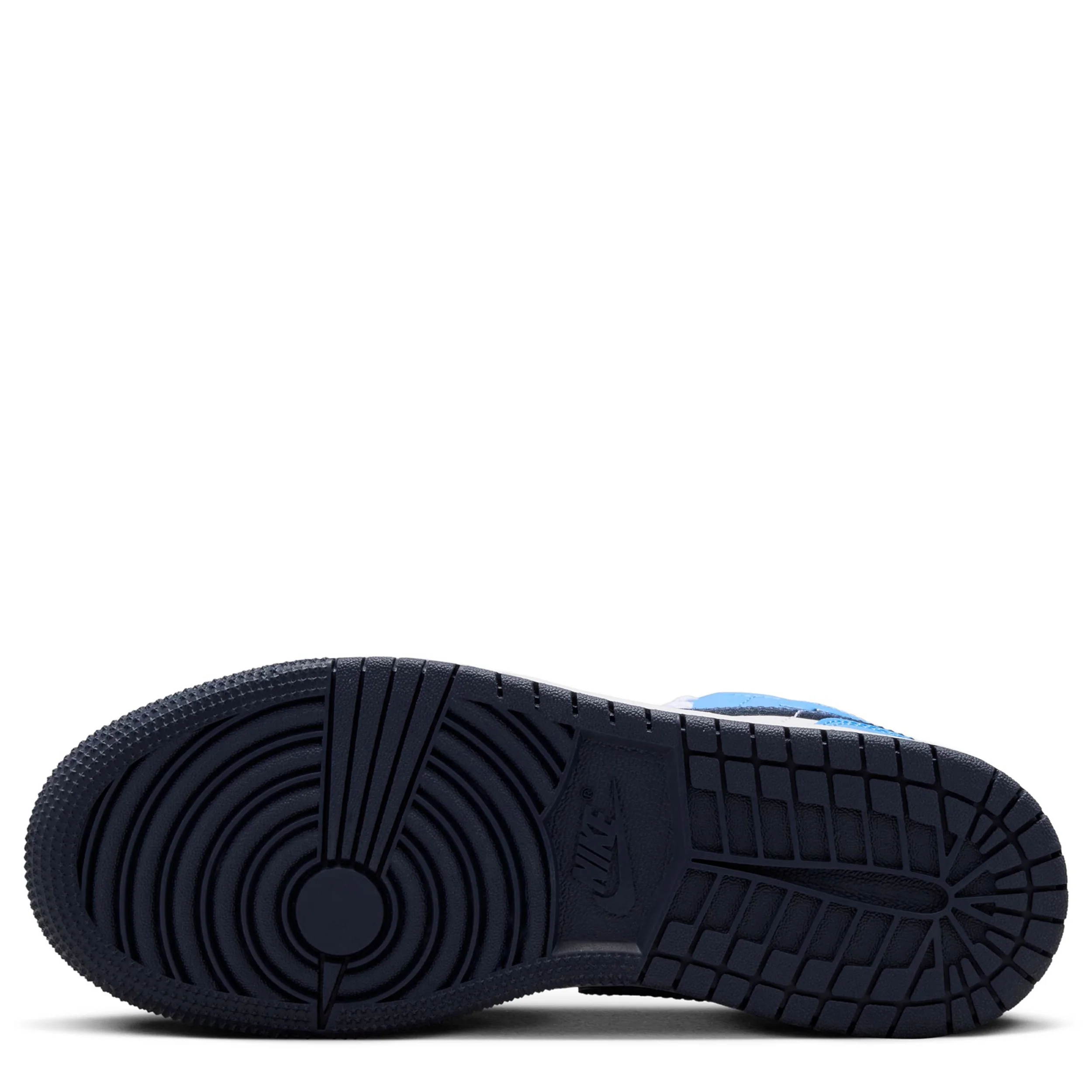 Air Jordan 1 Mid (Big Kid) - Image 6