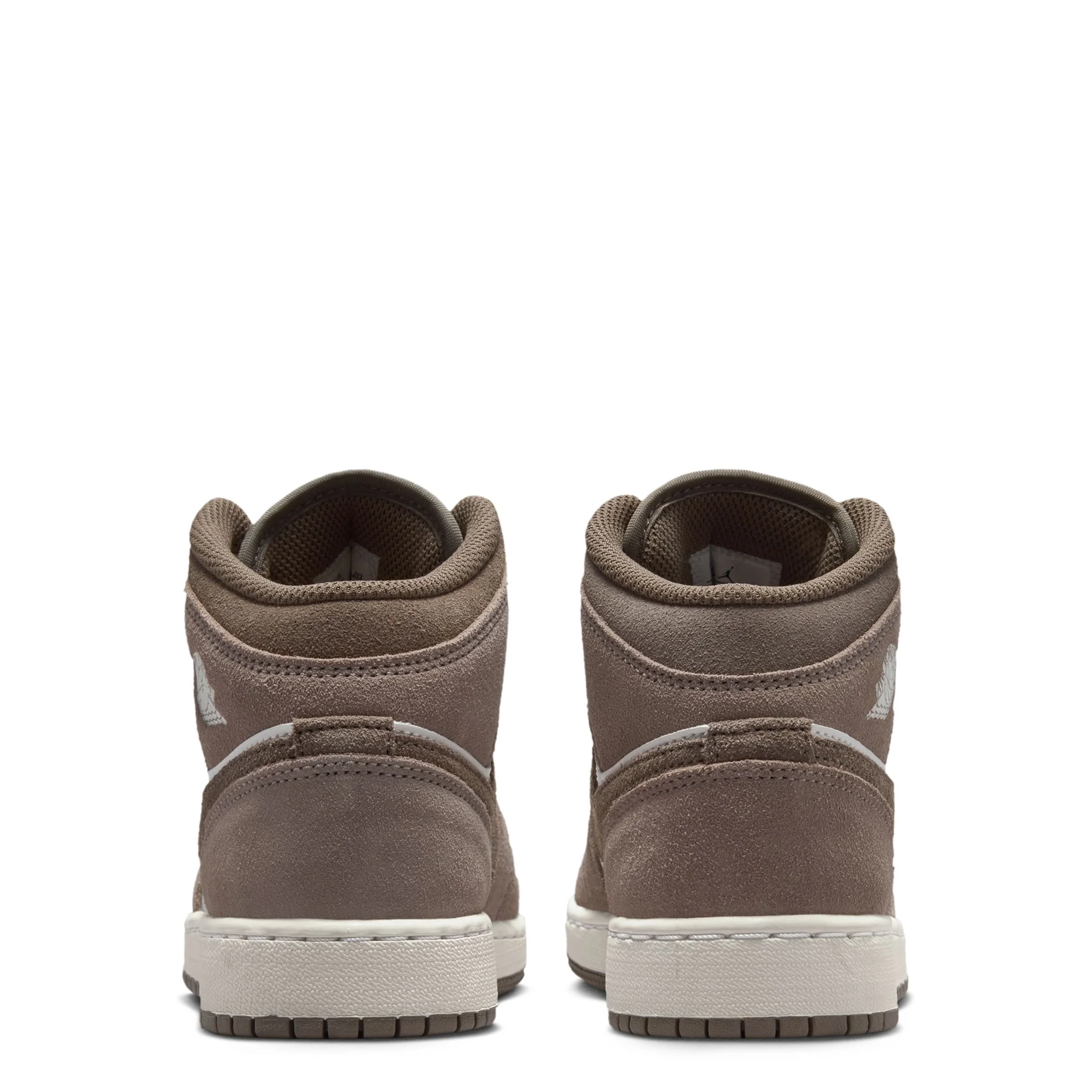 Air Jordan 1 Mid (Big Kid) - Image 4