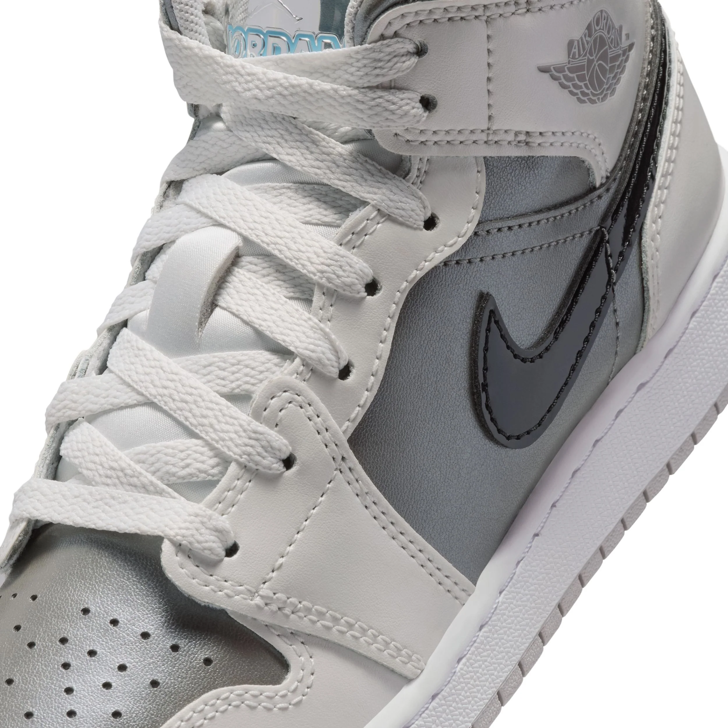 Air Jordan 1 Mid (Big Kid) - Image 7