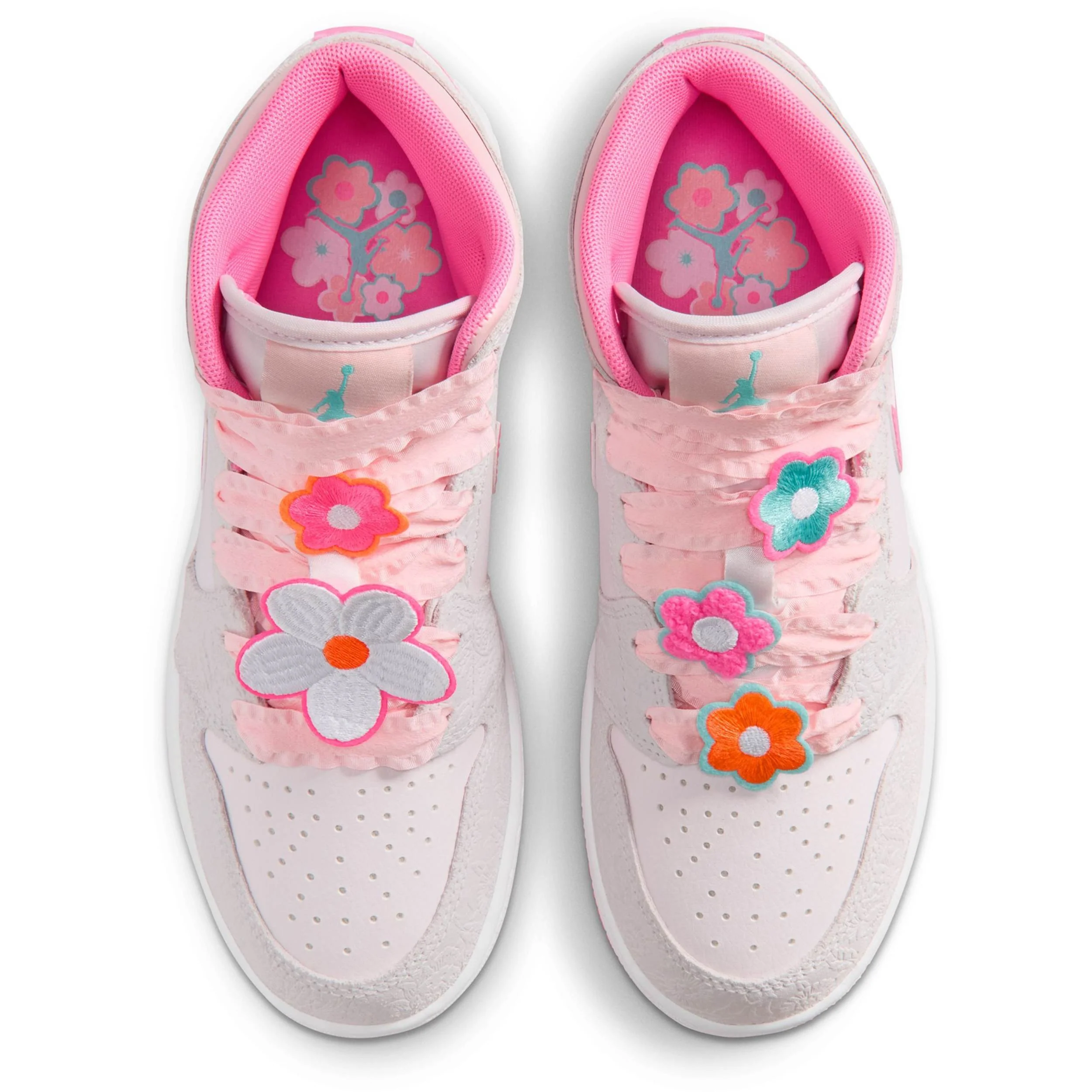 Air Jordan 1 Mid (Big Kid) - Image 5