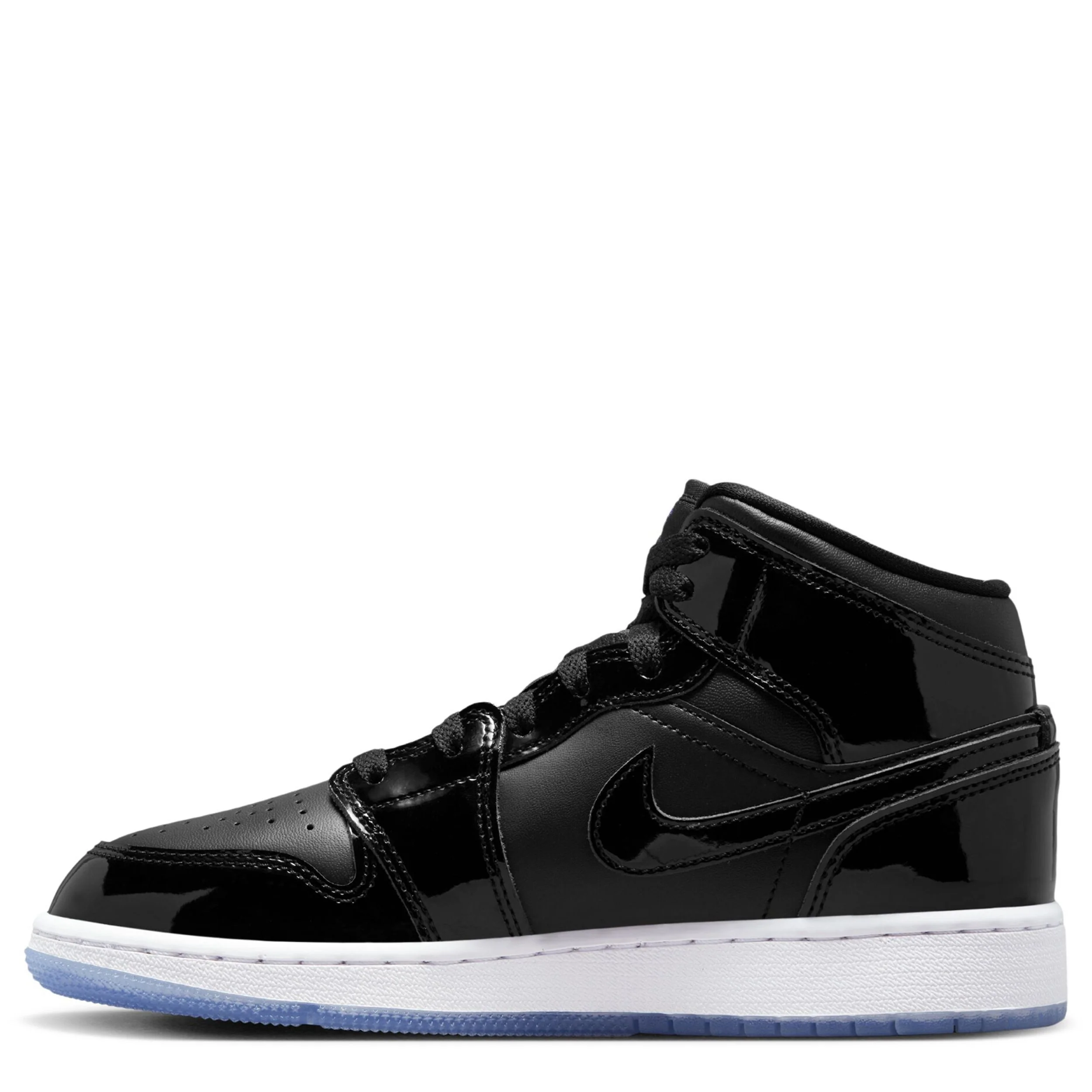 Air Jordan 1 Mid Se (Big Kid) - Image 2