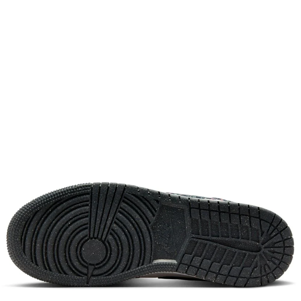 Air Jordan 1 Mid Se (Big Kid) - Image 6