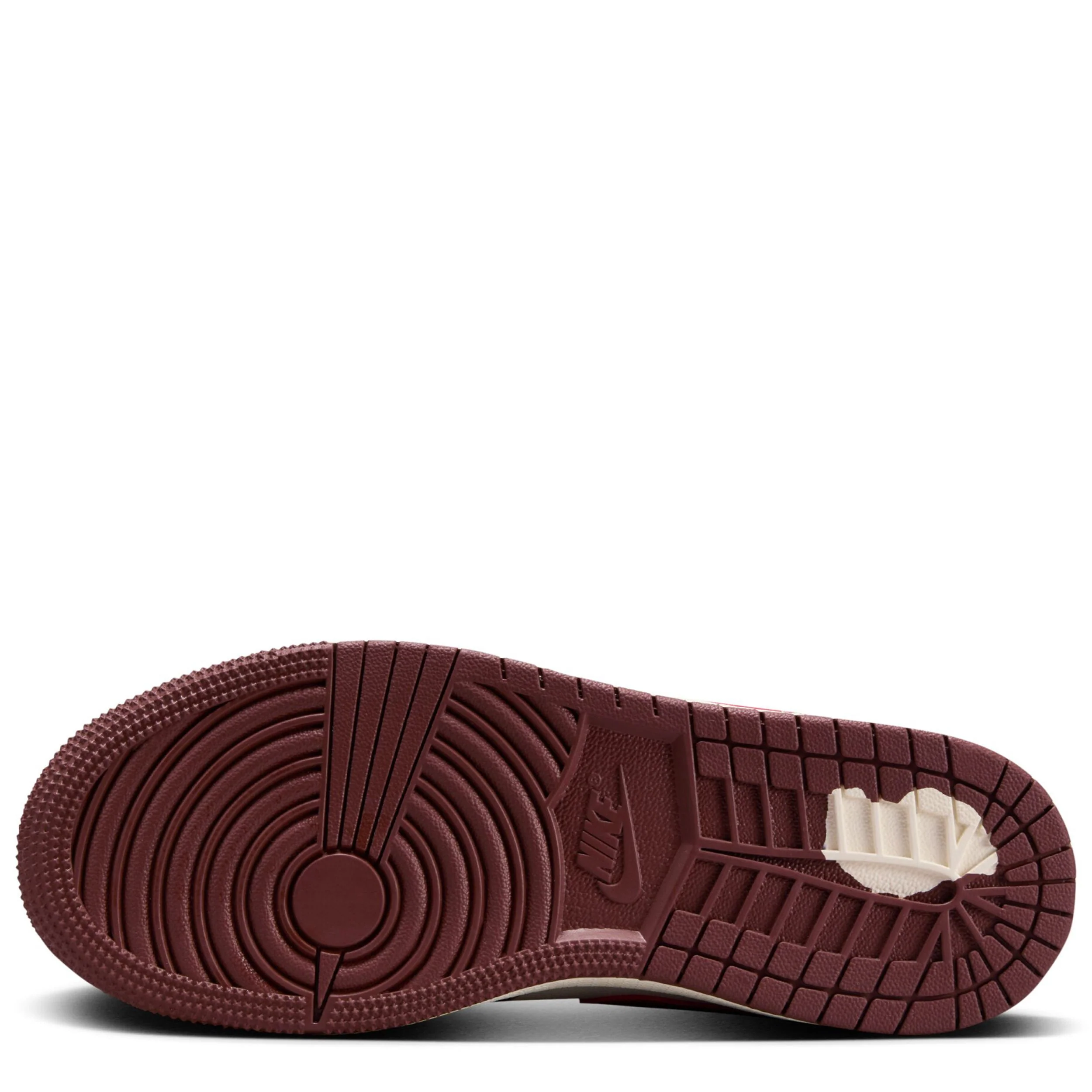 Air Jordan 1 Mid Se (Big Kid) - Image 6