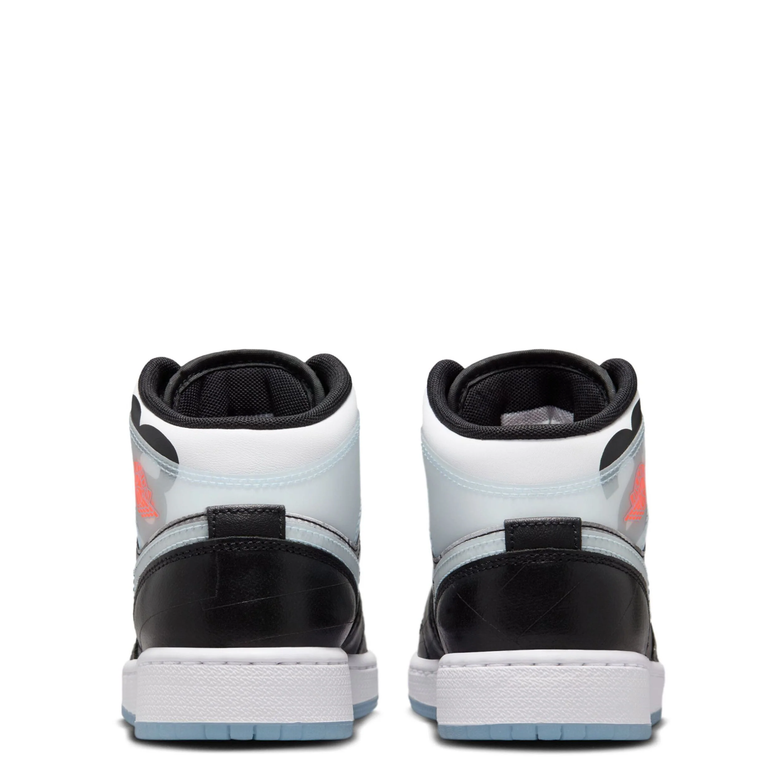 Air Jordan 1 Mid Sneaker School (Big Kid) - Image 4