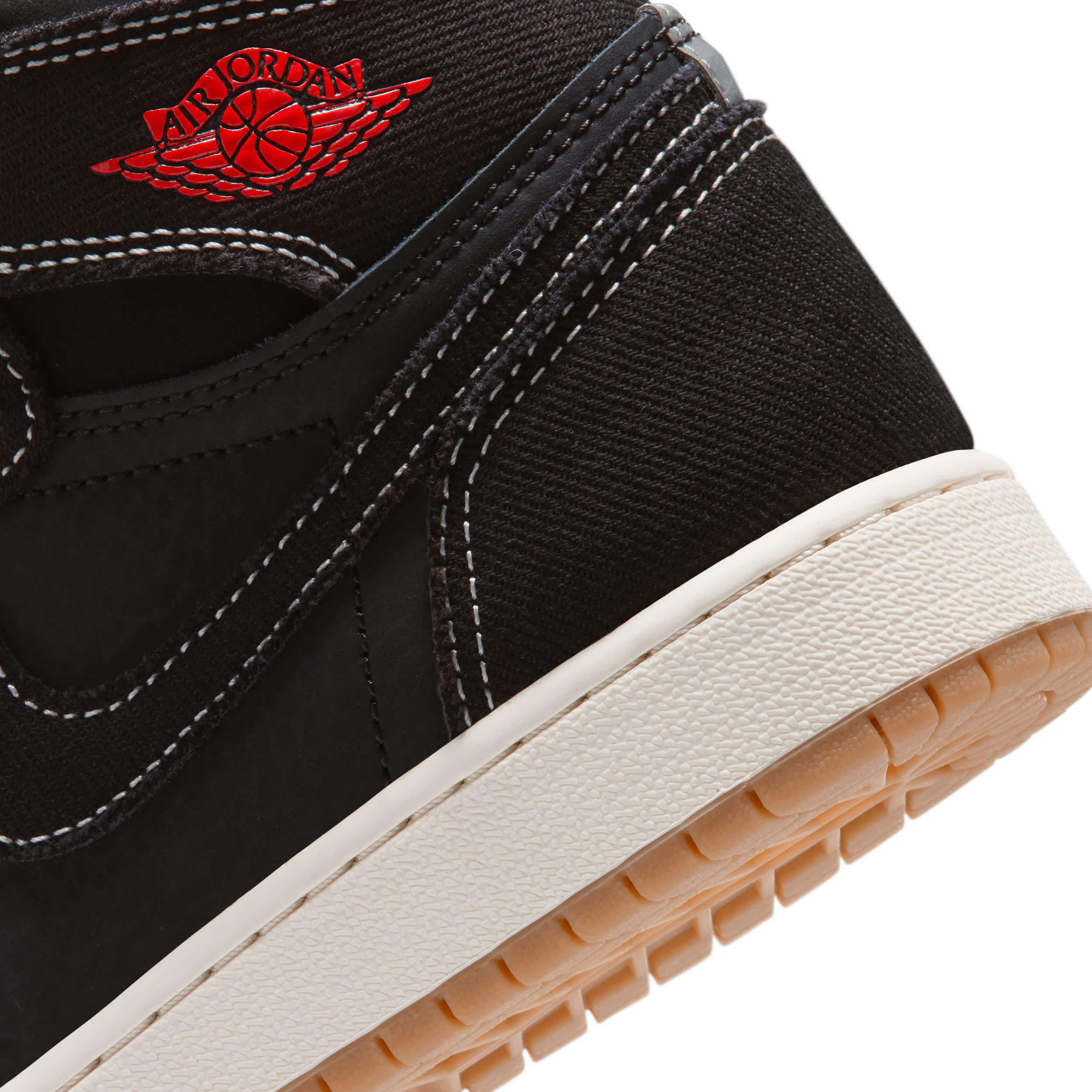 Air Jordan 1 Retro Hi Og (Big Kid) - Image 8