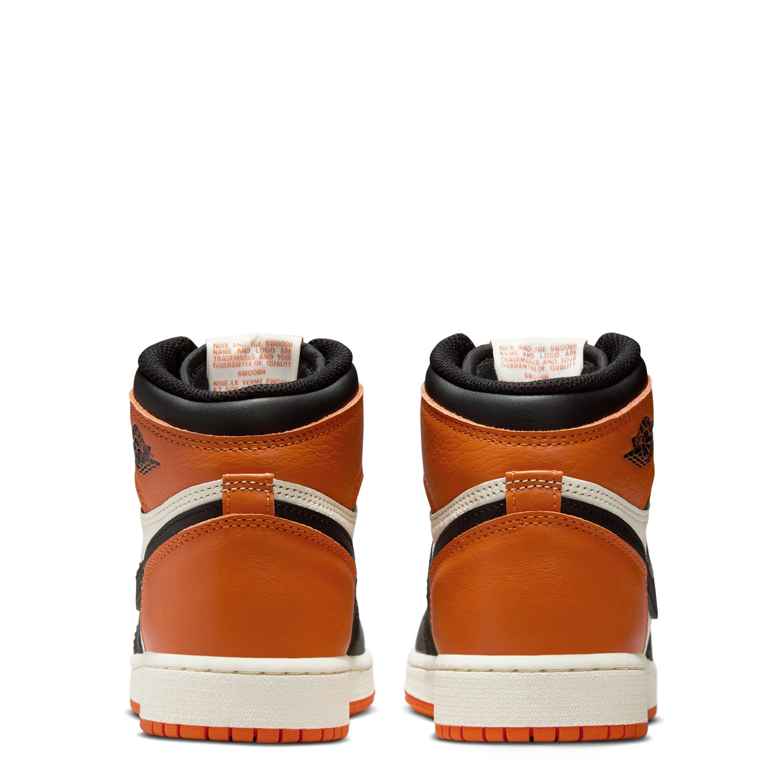 Air Jordan 1 Retro High Og (Big Kid) - Image 4