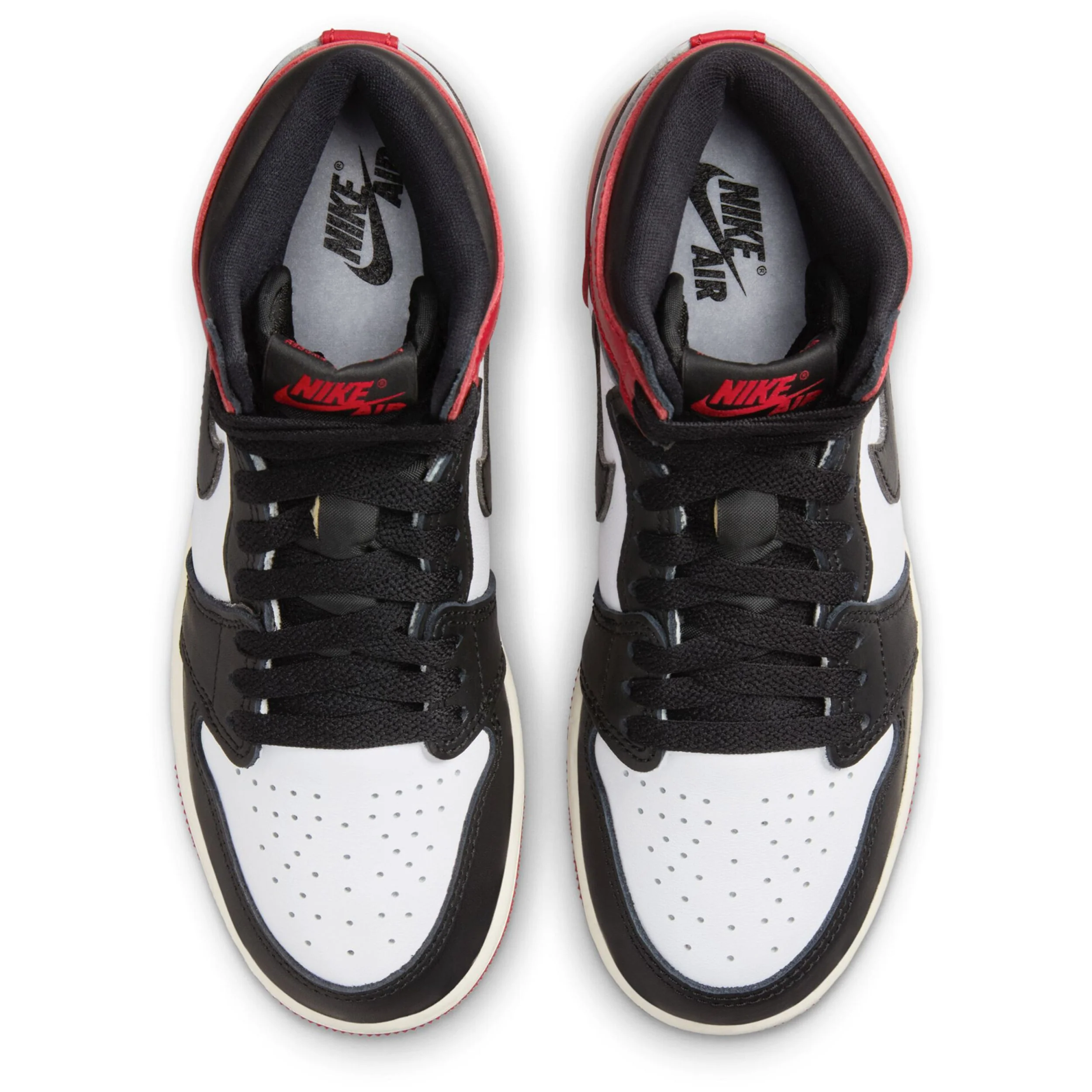 Air Jordan 1 Retro High Og (Big Kid) - Image 5