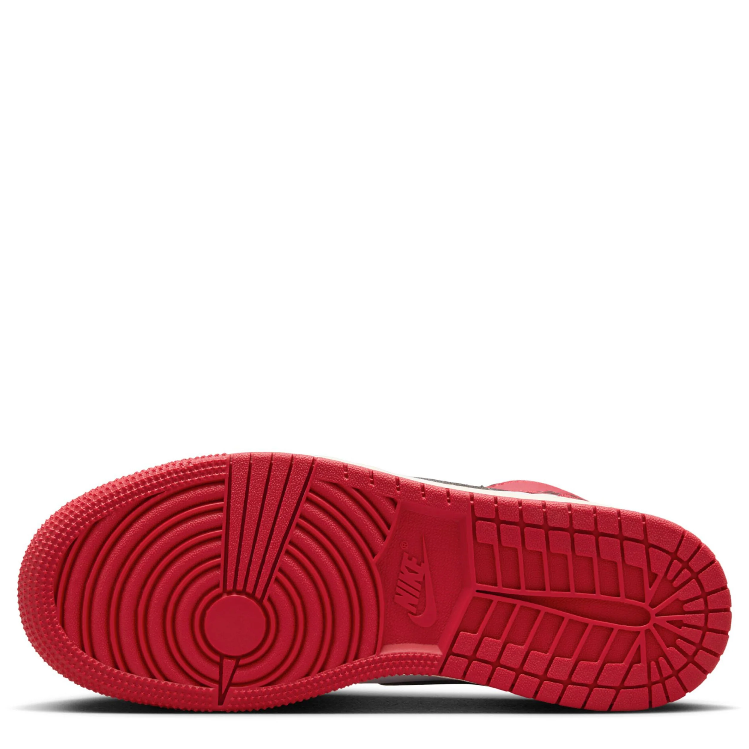 Air Jordan 1 Retro High Og (Big Kid) - Image 6