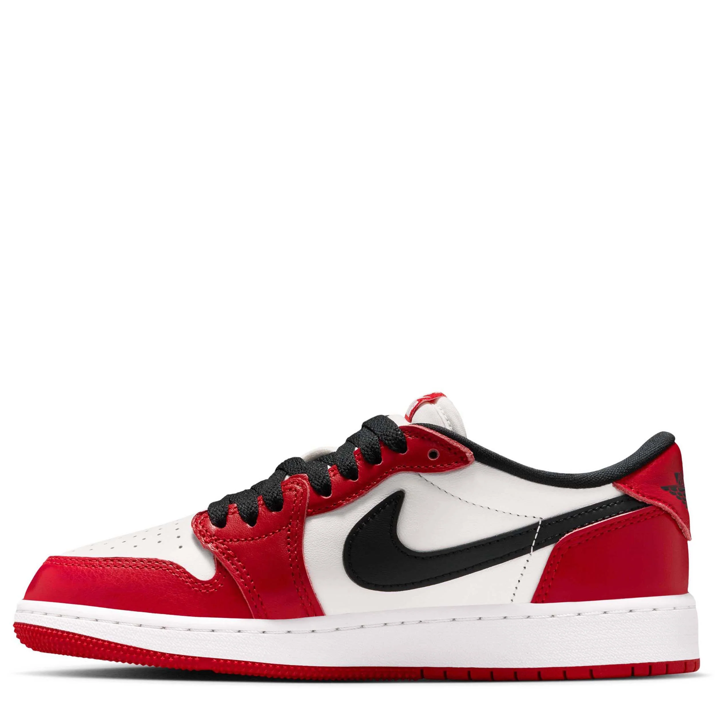 Air Jordan 1 Retro Low (Big Kid) - Image 2