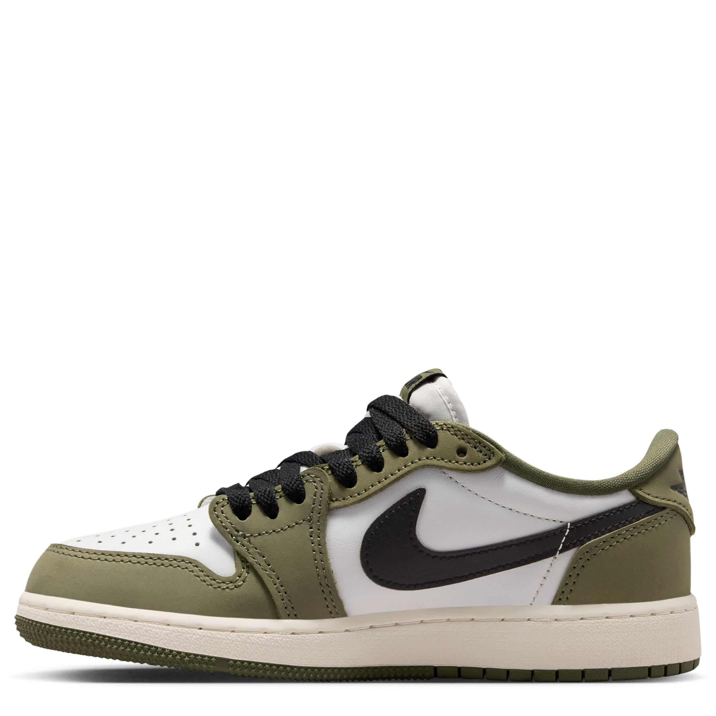 Air Jordan 1 Retro Low Og (Big Kid) - Image 2