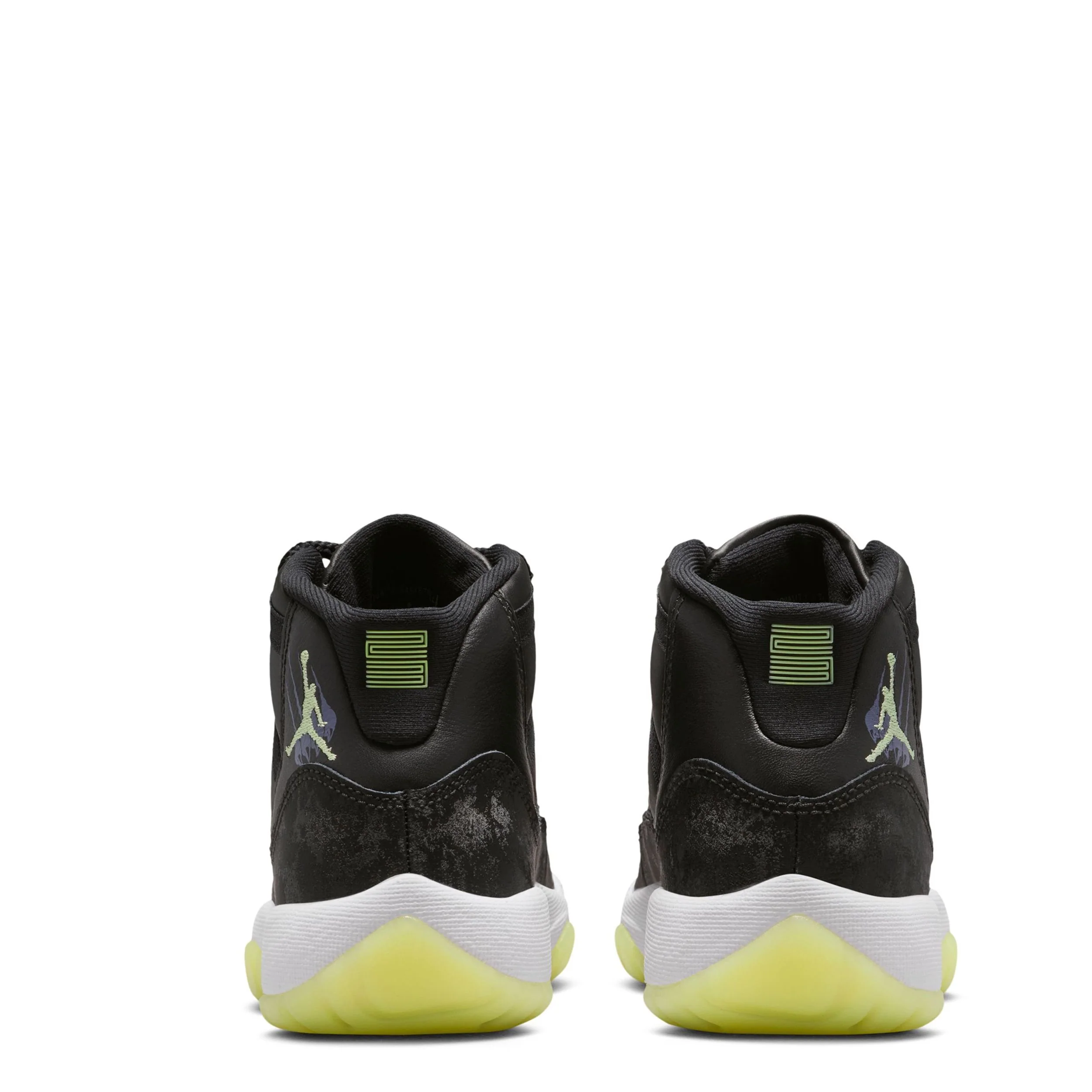 Air Jordan 11 Retro (Big Kid) - Image 5