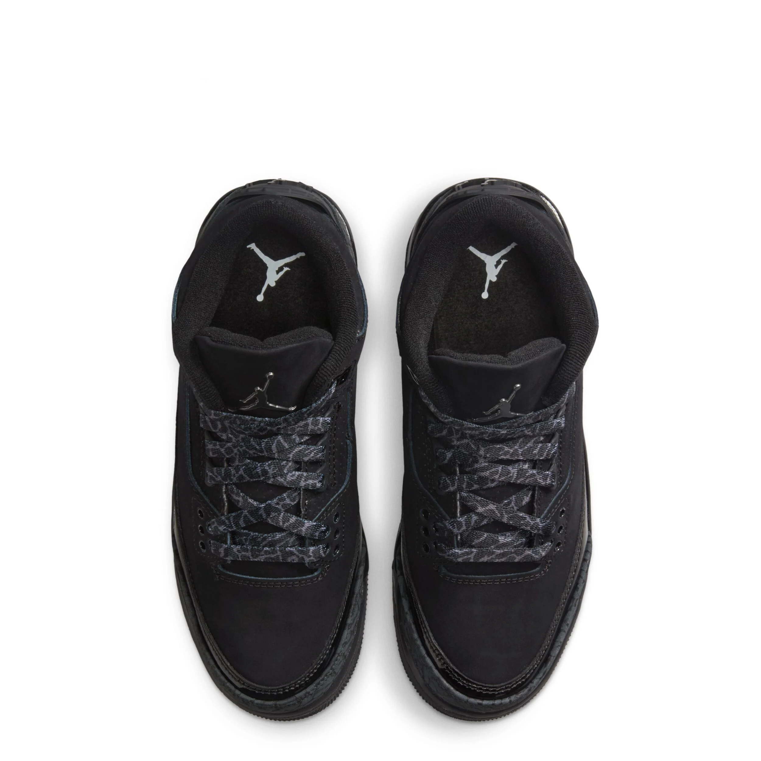 Air Jordan 3 Retro (Big Kid) - Image 5