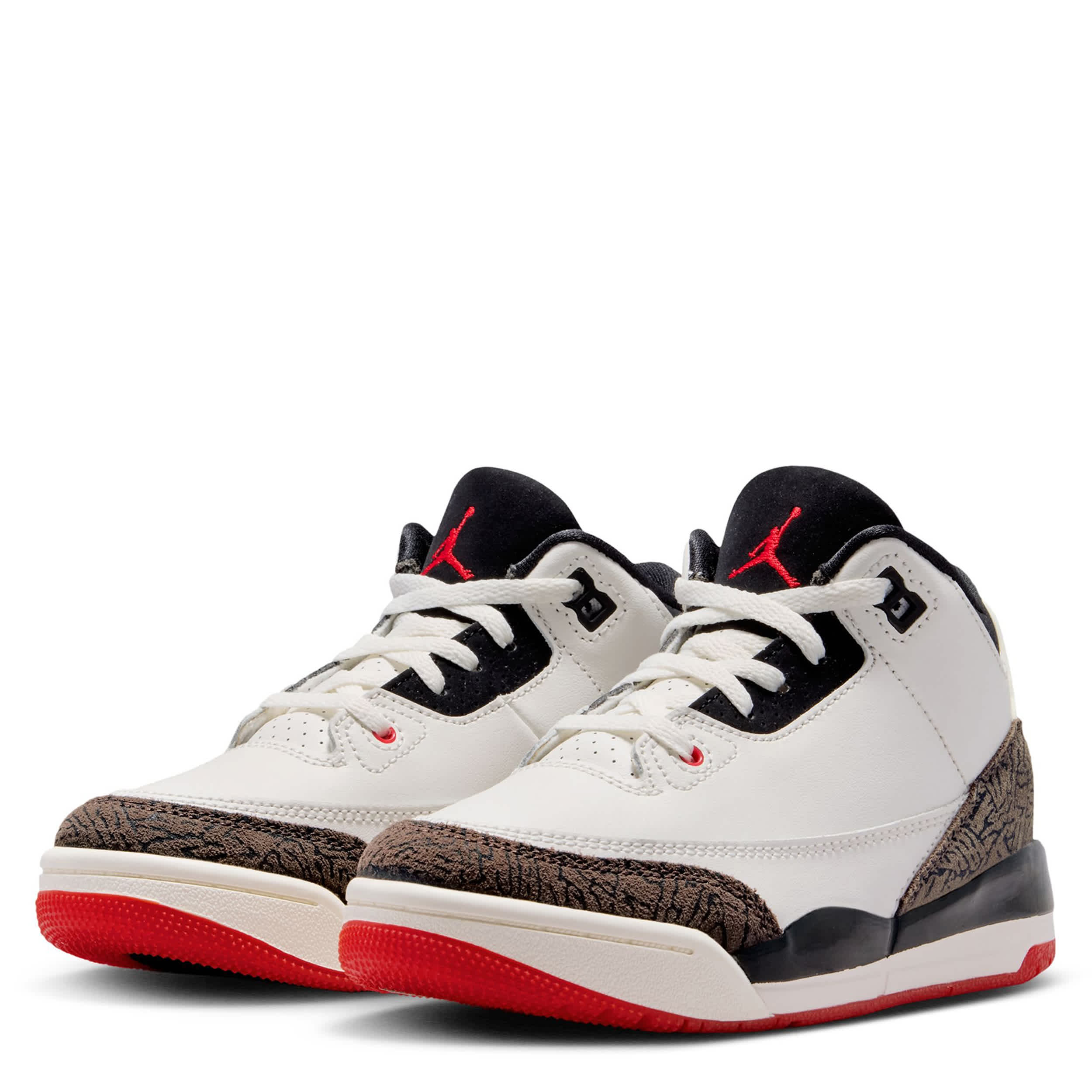 Air Jordan 3 Retro (Big Kid) - Image 3