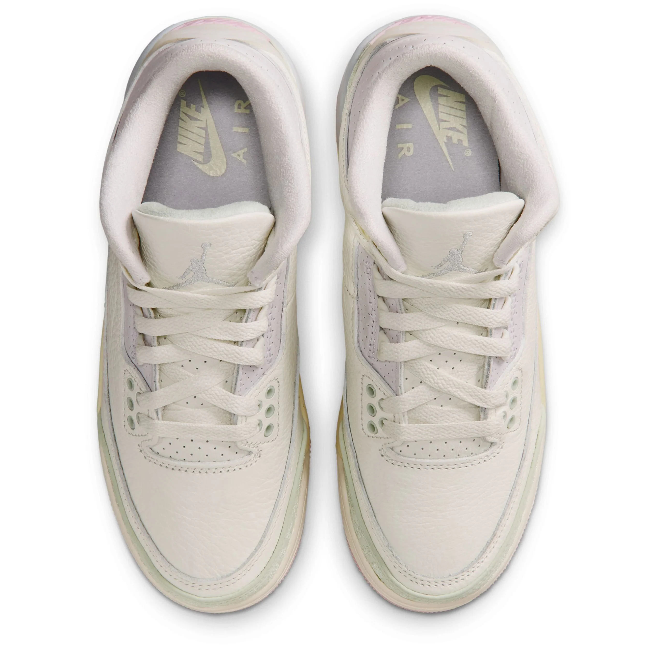 Air Jordan 3 Retro (Big Kid) - Image 5