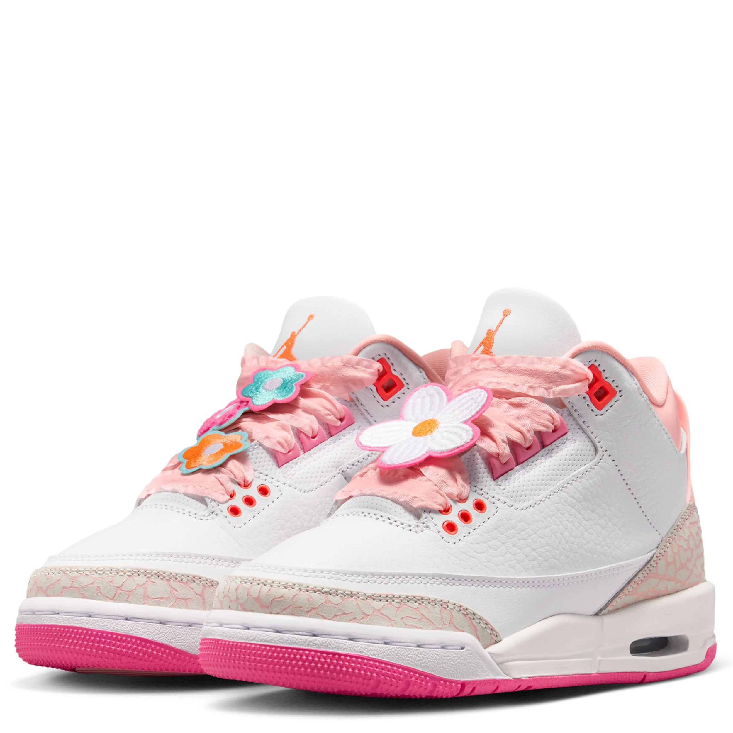 Air Jordan 3 Retro (Big Kid) - Image 3