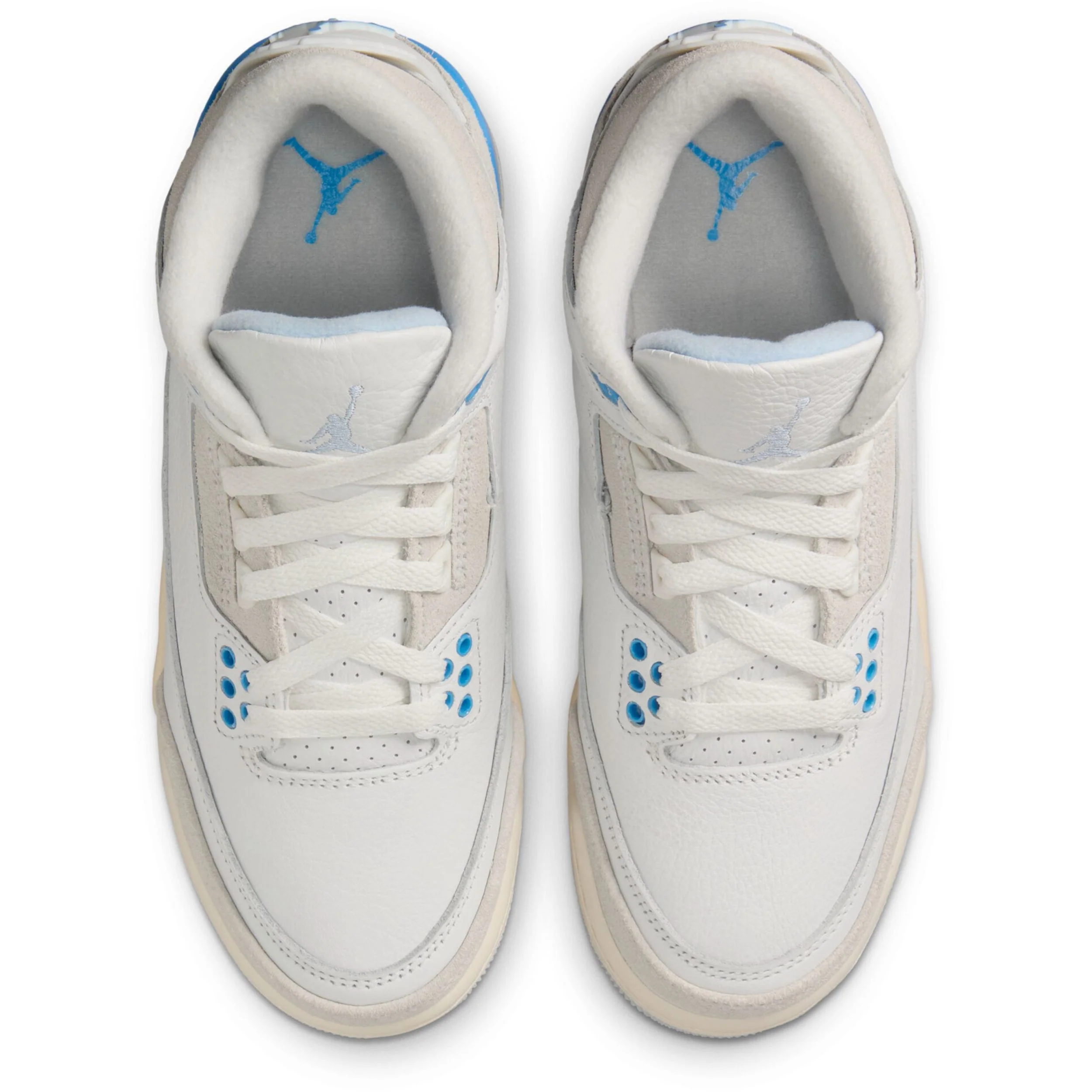 Air Jordan 3 Retro (Big Kid) - Image 5