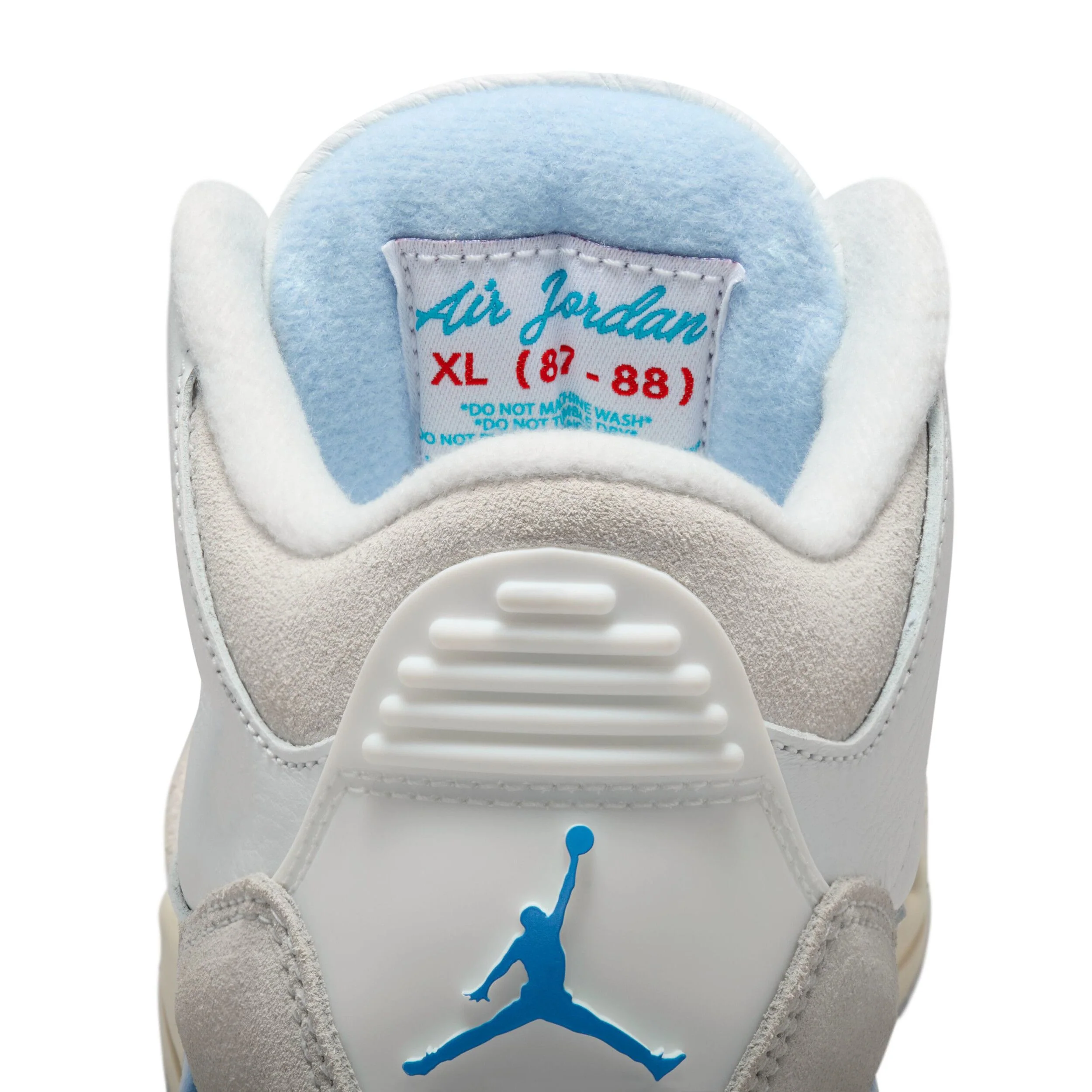 Air Jordan 3 Retro (Big Kid) - Image 9