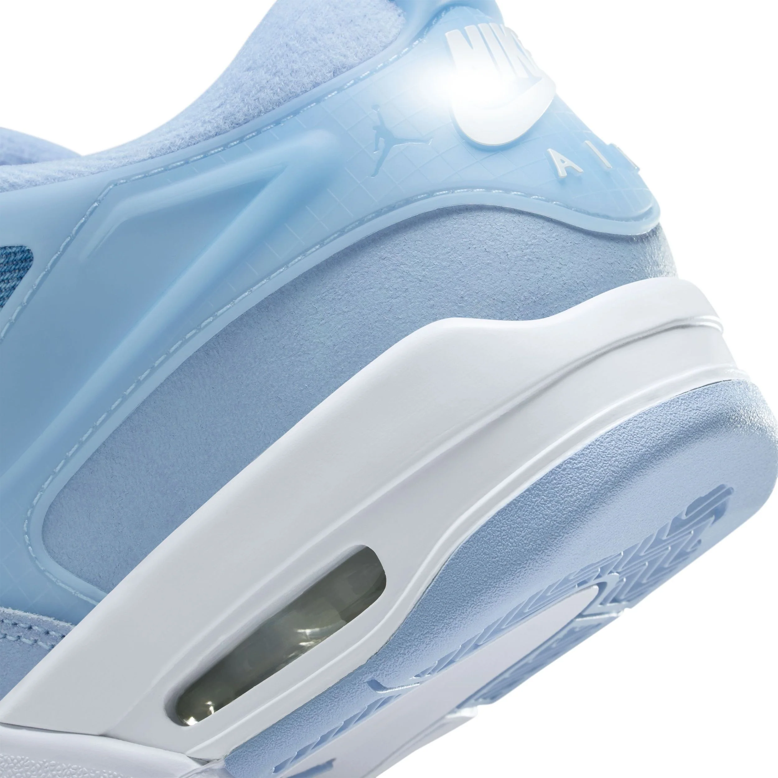 Air Jordan 4 Rm (Big Kid) - Image 8