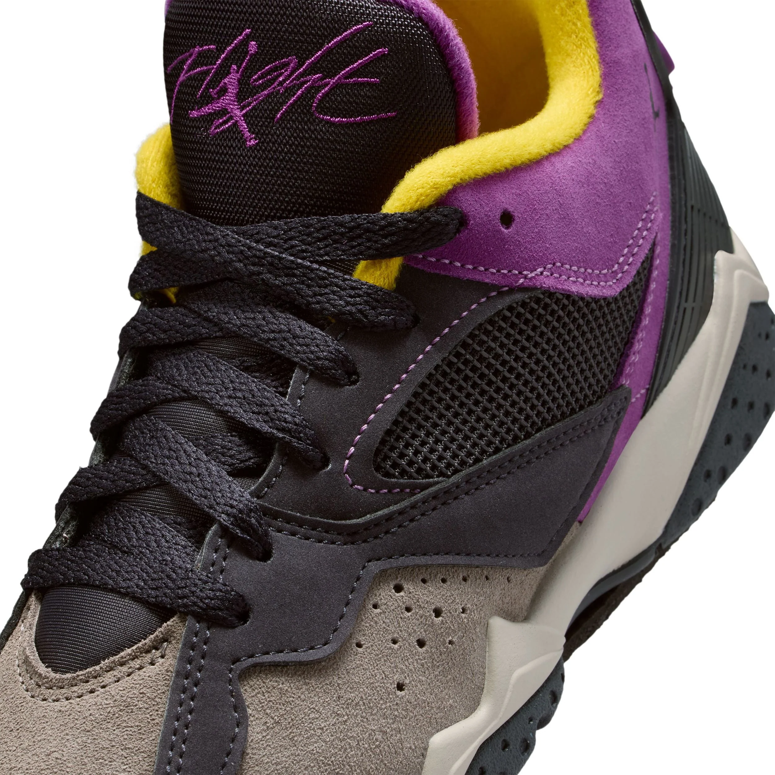 Air Jordan Mvp 92 (Big Kid) - Image 7